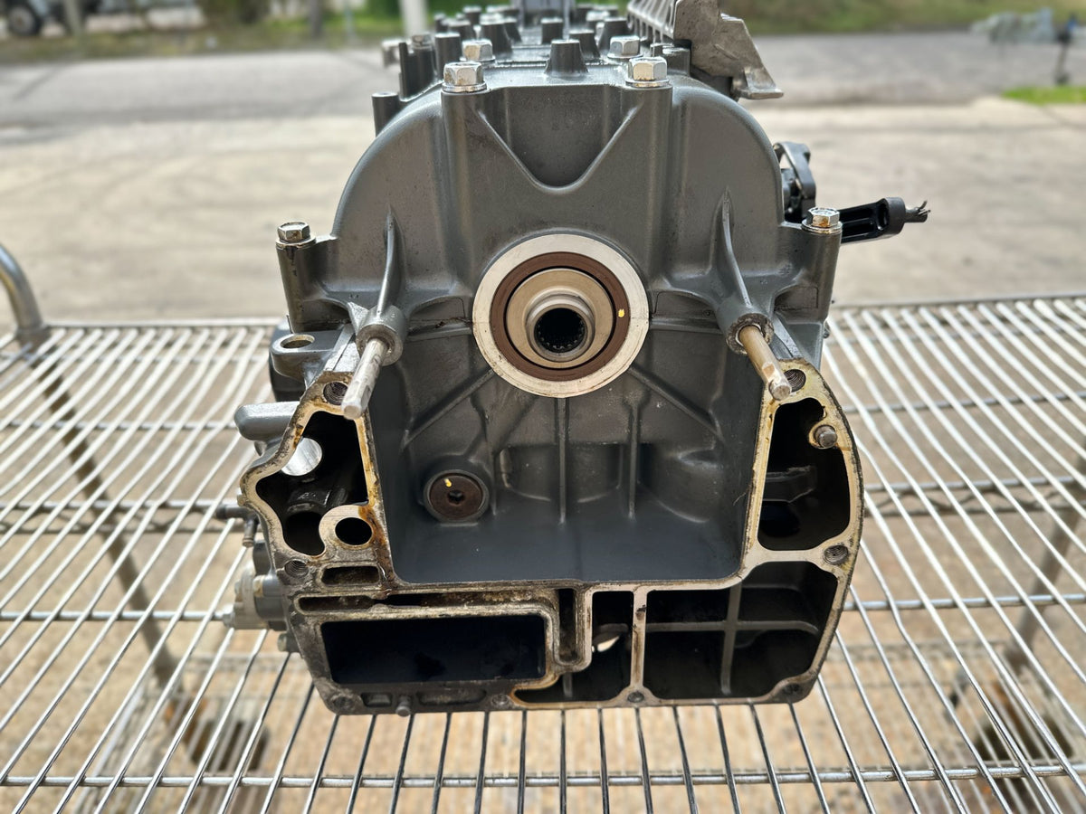 2013 Yamaha 115 HP 4 Stroke Outboard Crankcase Short Block Assembly 68V-W009B-13-9S OEM