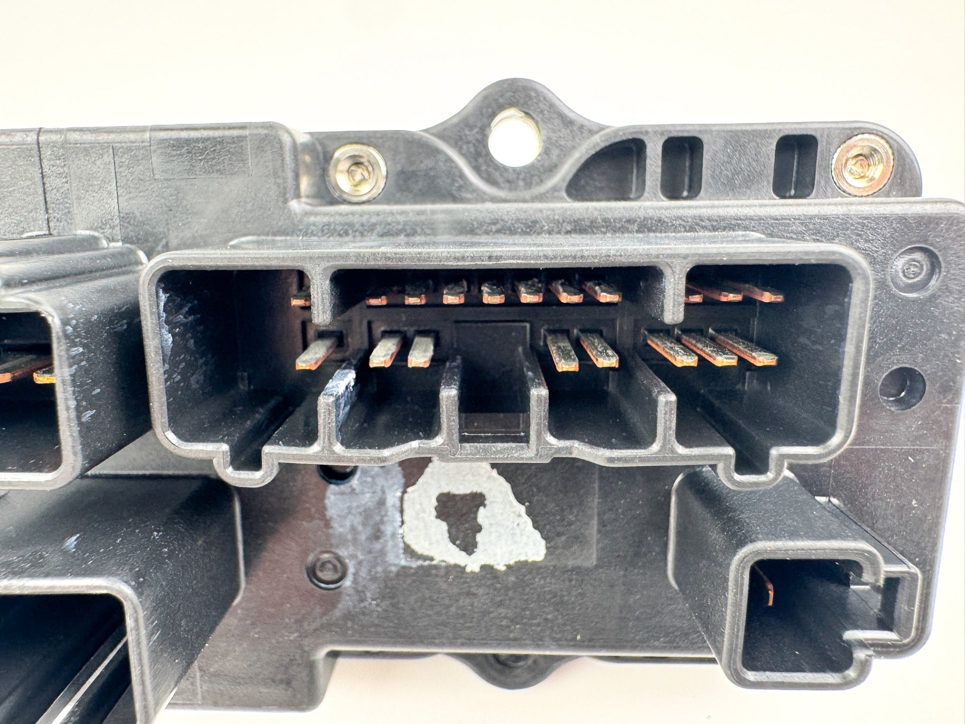 2008 Yamaha 150 HP 4 Stroke Outboard Fuse Box 63P-82170-00-00 OEM