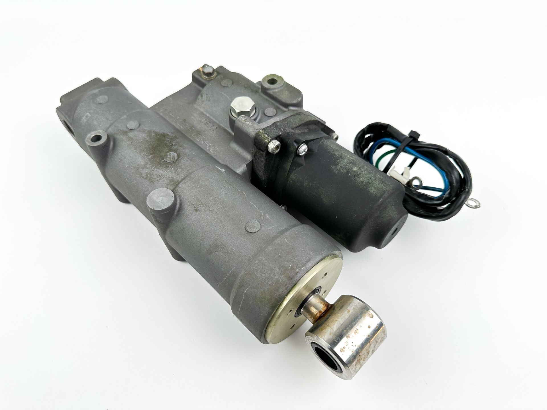 2014+ Yamaha F 90 115 HP Outboard Power Trim Tilt Unit 6EK-43800-02-00 OEM