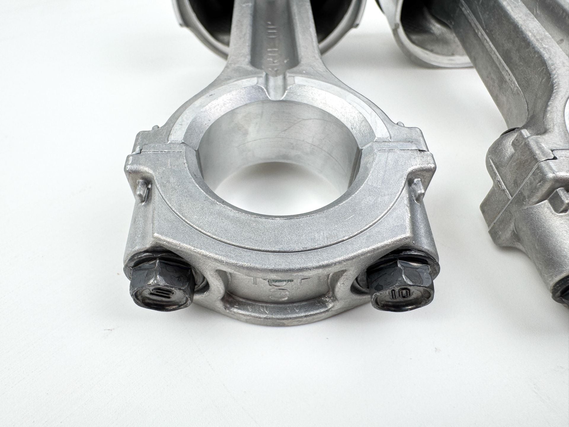 2007 Mercury 25 HP 4 Stroke Outboard Piston & Connecting Rod Set 834961T03 OEM