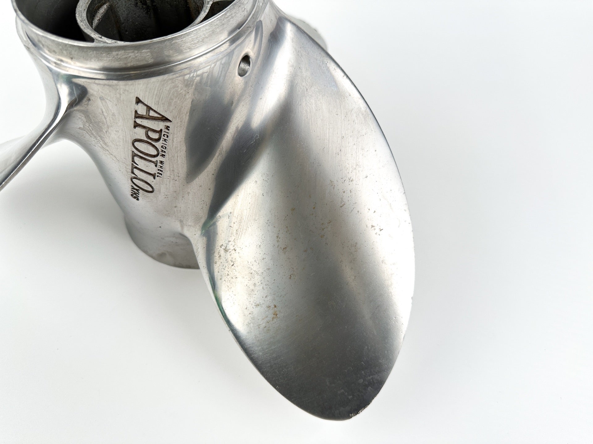 Michigan Wheel Apollo 3 Blade Stainless Steel Prop Propeller 15 1/2" X 17P RH
