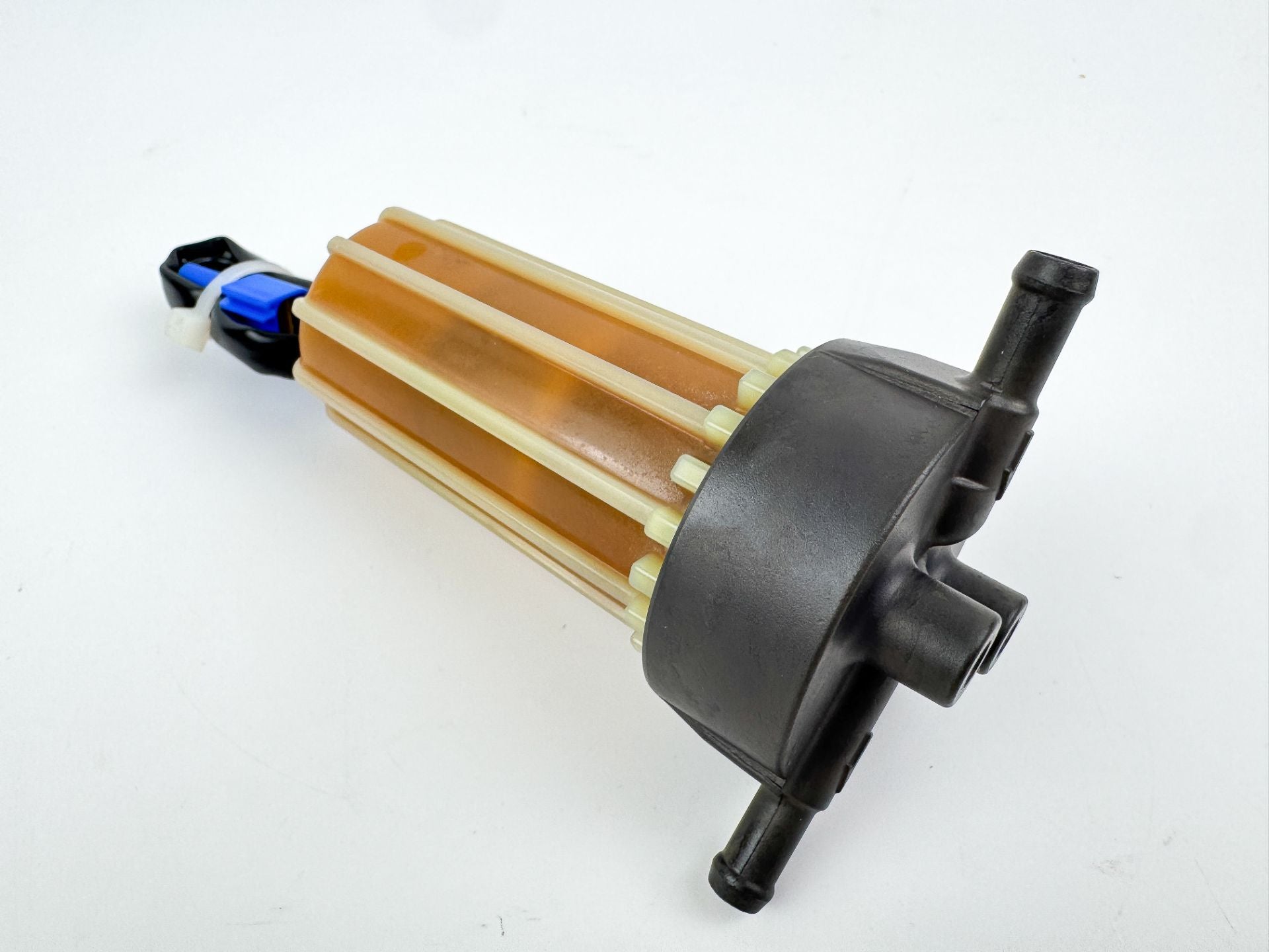 2011+ Yamaha F 200 250 300 350 HP 4 Stroke Outboard Fuel Filter Assembly