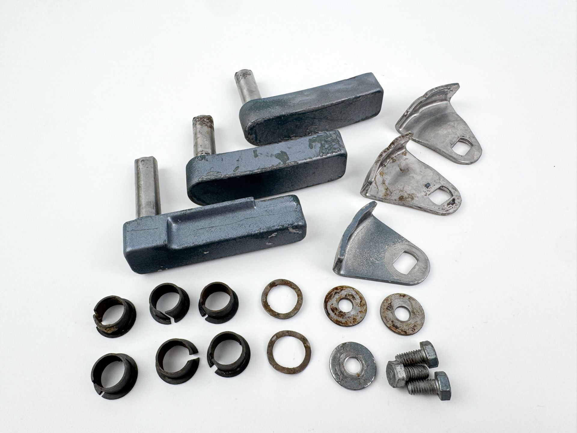 1988 Yamaha 130 HP 2 Stroke Outboard Latch Handle Set 688-42815-00-EK OEM