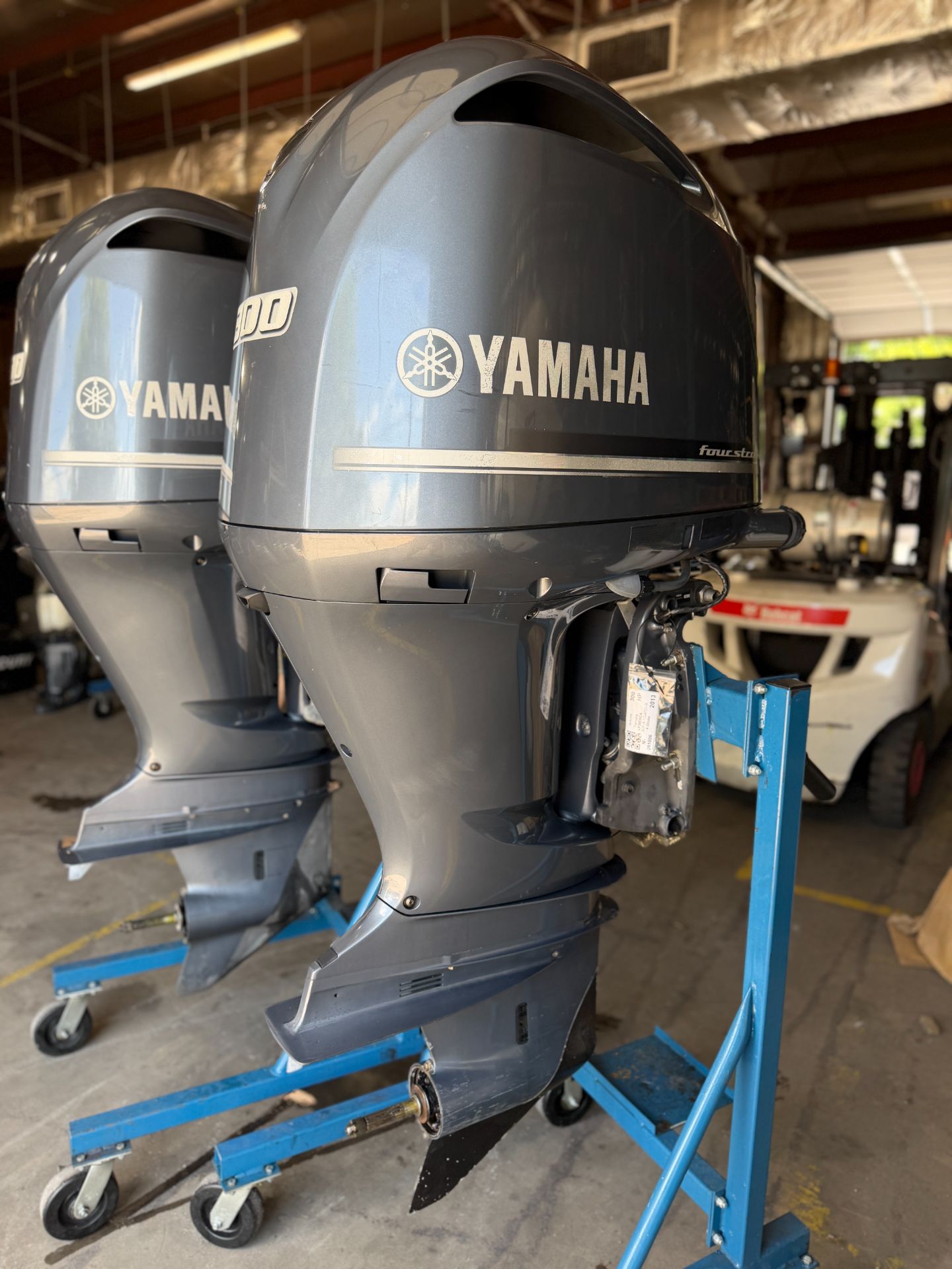 2013 Twin Yamaha F300 300HP 4 Stroke Outboard Engines W/ 25" Shaft 584 Hours
