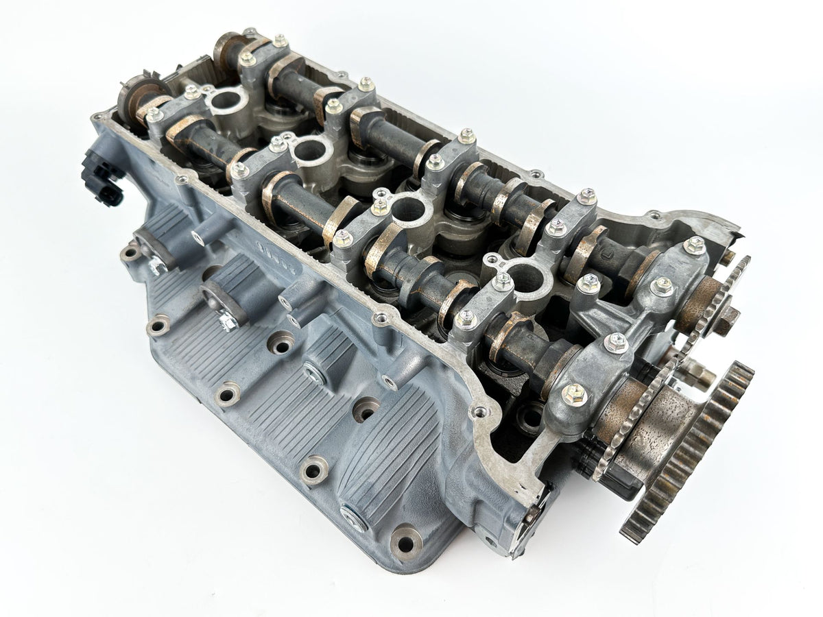2019 Suzuki 115 HP 4 Stroke Outboard Cylinder Head 11100-90J11 OEM