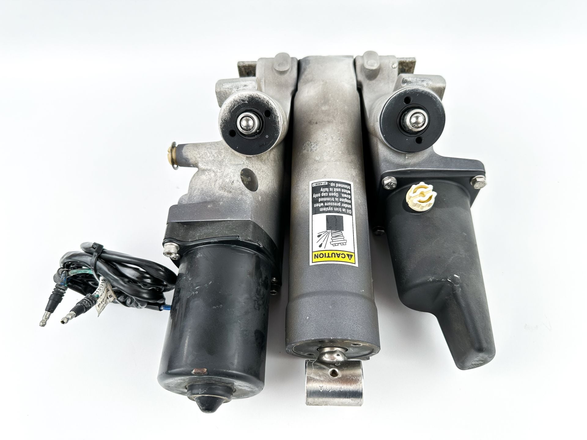 2014 Mercury 250 HP 2 Stroke Outboard Power Trim Tilt Unit 855998A10 OEM