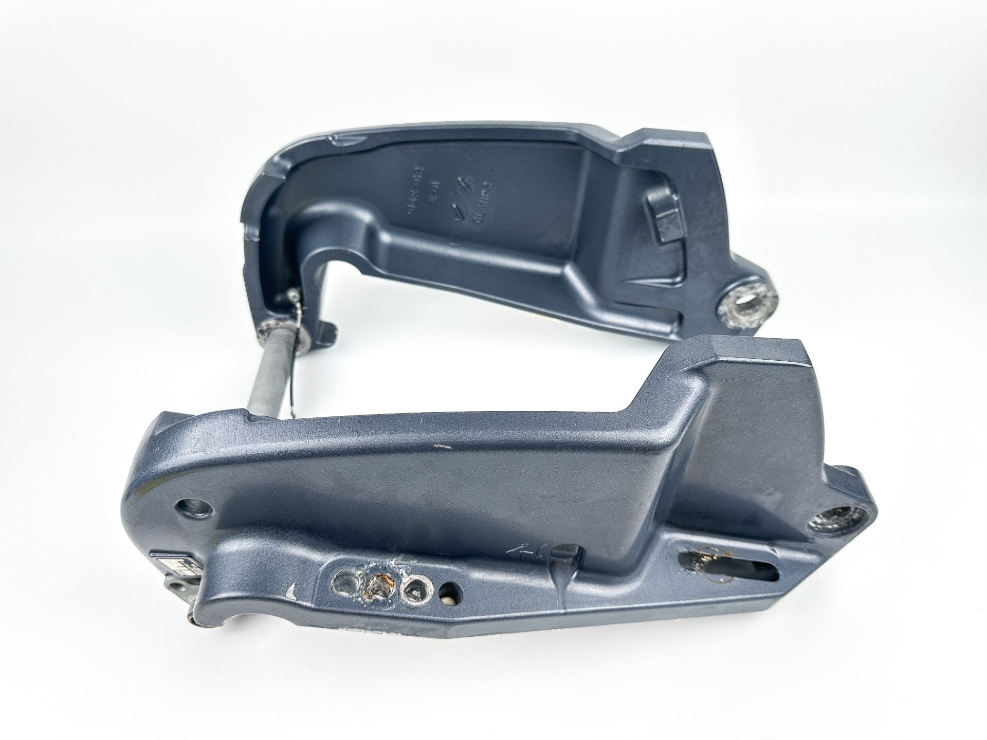 2016 Yamaha 150 HP 4 Stroke Outboard Clamp Bracket Pair 64E-43112-02-8D OEM