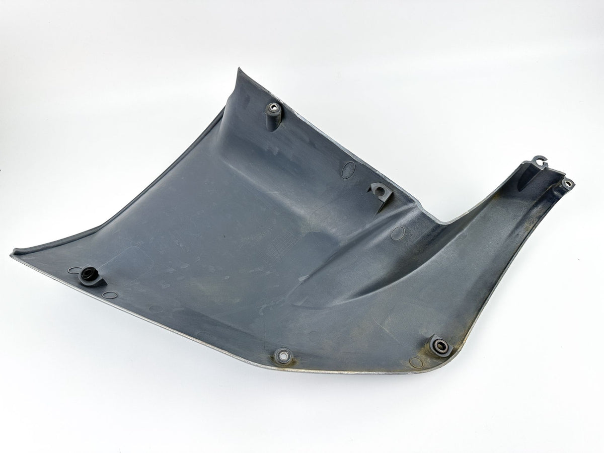 2003 Yamaha 225 HP 4 Stroke Outboard Lower Apron Cover Set 69J-42741-00-8D OEM