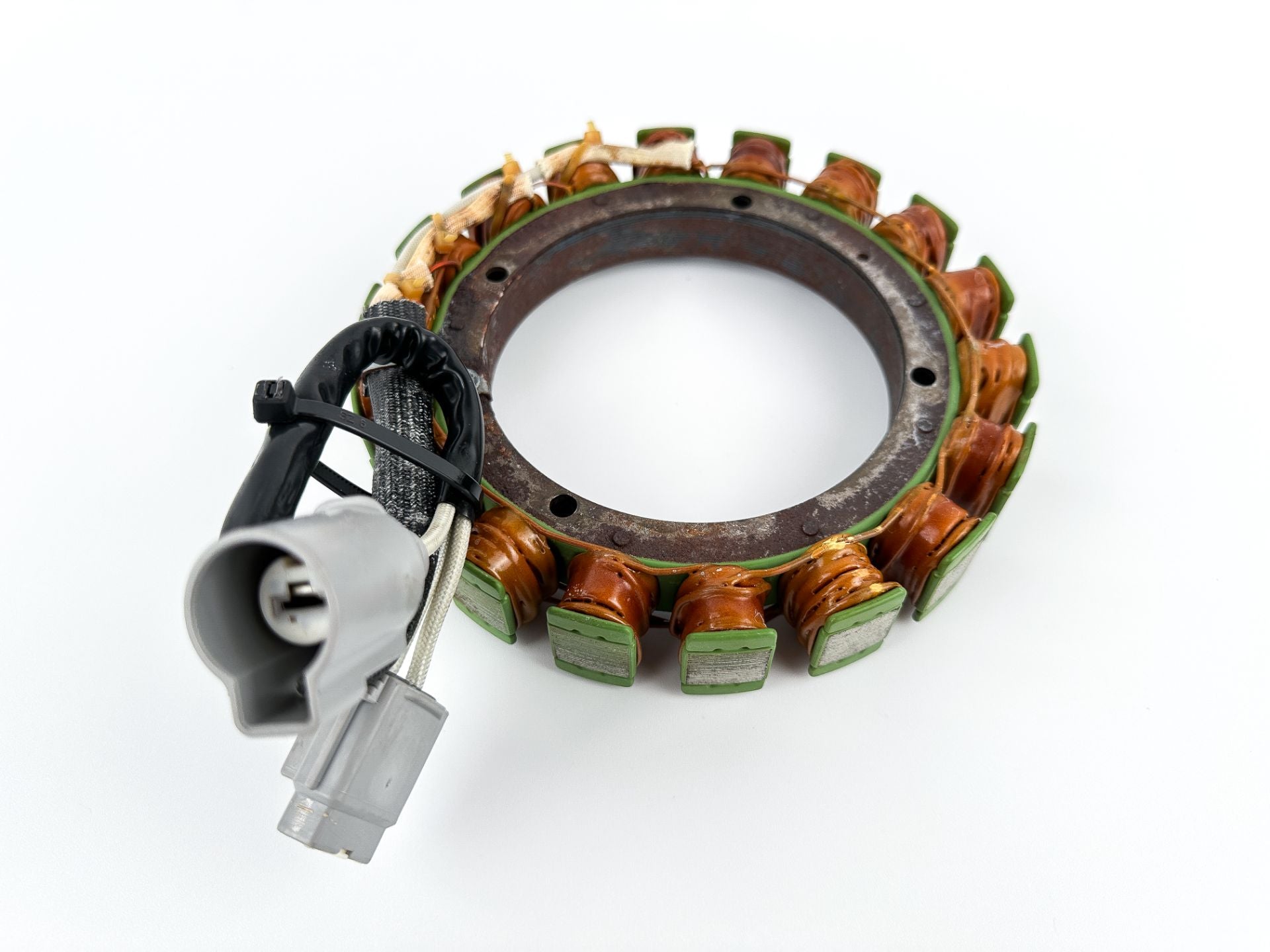 2011 Suzuki 140 HP 4 Stroke Outboard Stator Charging Coil 32120-90J21 OEM