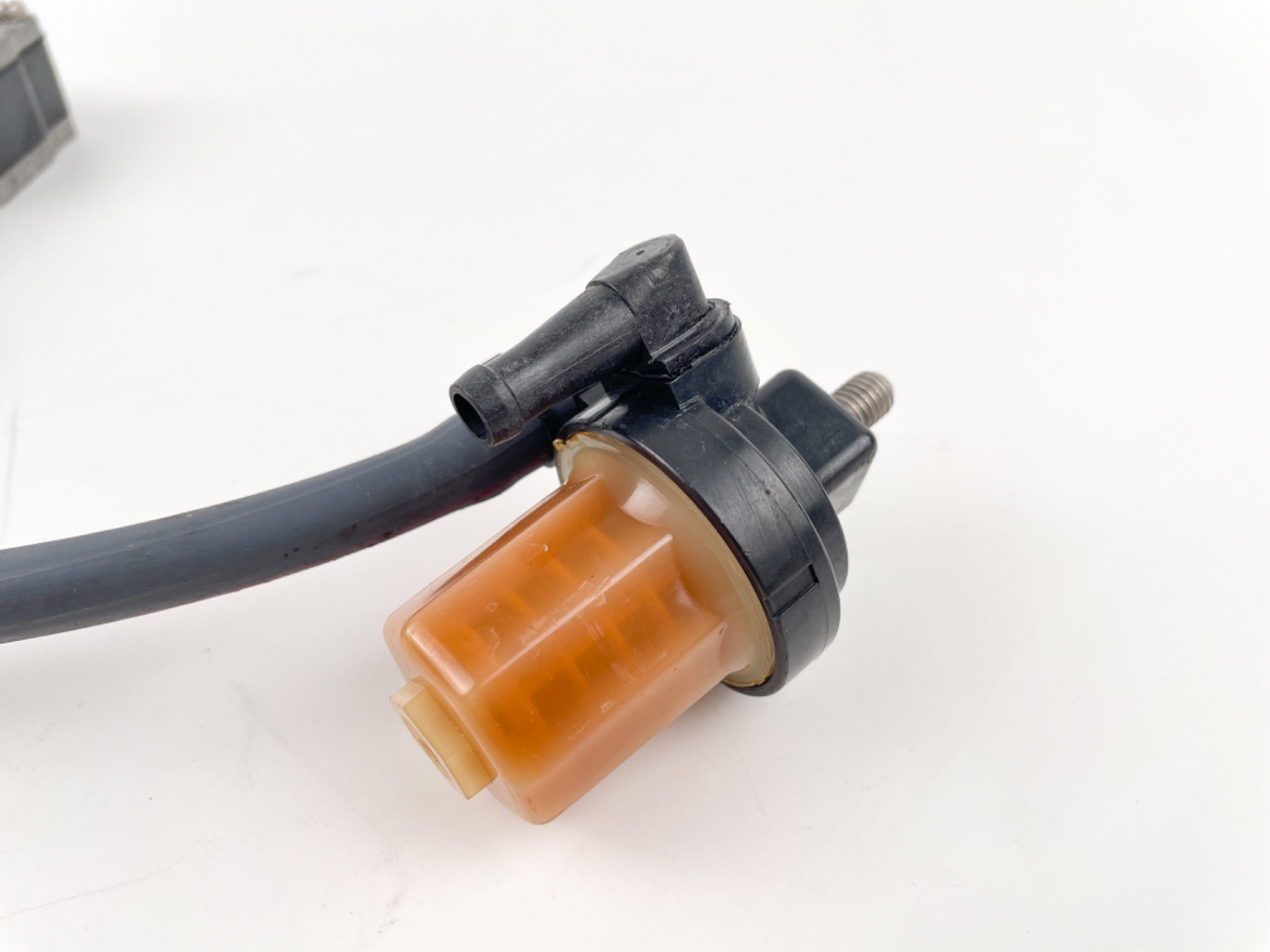 2002 Yamaha 150 HP 2 Stroke Outboard Fuel Pump W/ Filter Assembly 6E5-24410-03-00 OEM