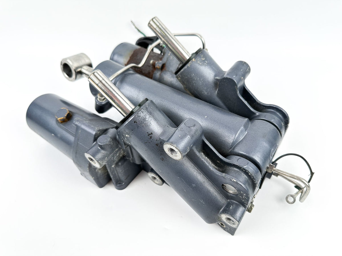 02-18 Yamaha 200 225 250 300 HP 4 Stroke Outboard Power Trim Tilt Unit Needs Motor