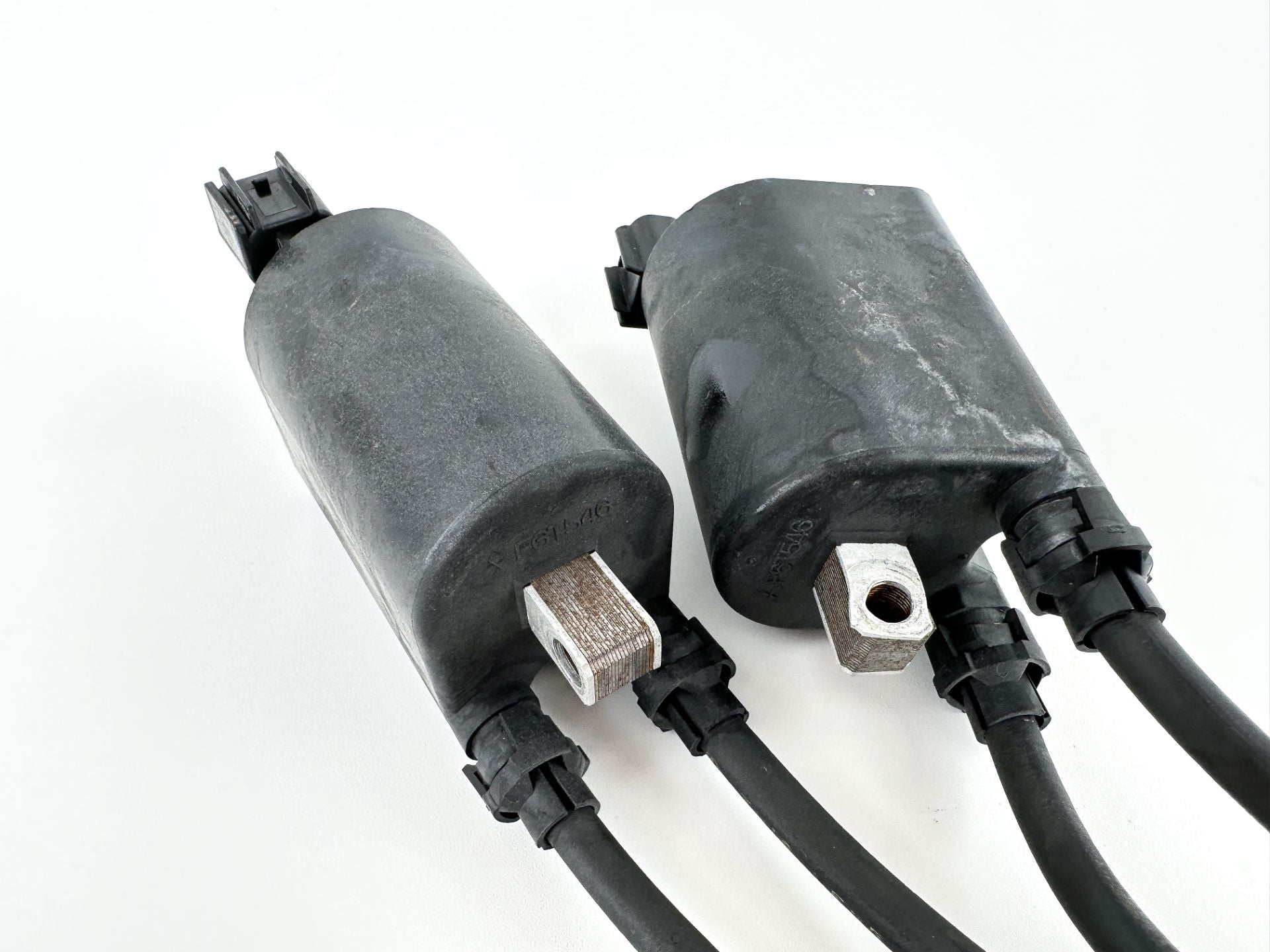 Suzuki DF 90 115 140 4 Stroke Outboard Ignition Coil Assembly Set With Wires