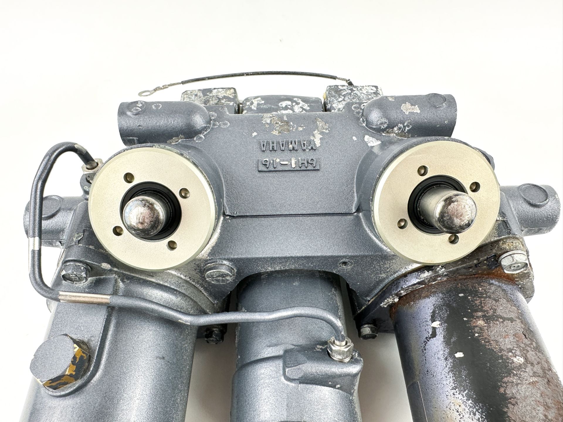 2004 Yamaha 90 HP 2 Stroke Outboard Power Trim Tilt Unit 6H1-43800-17-4D OEM