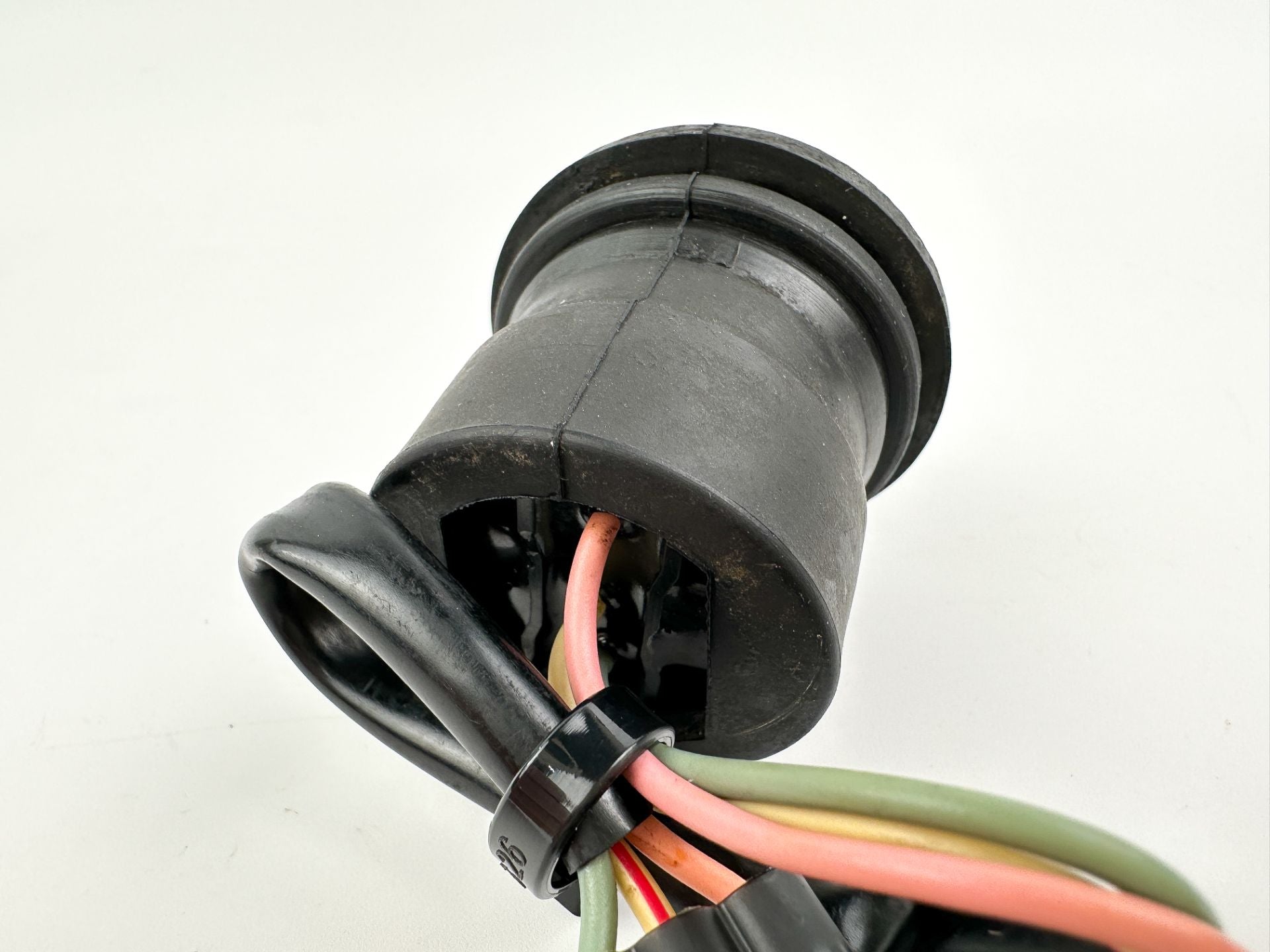 2003 Suzuki 60 HP 4 Stroke Outboard Trim Switch 37850-99E05 OEM