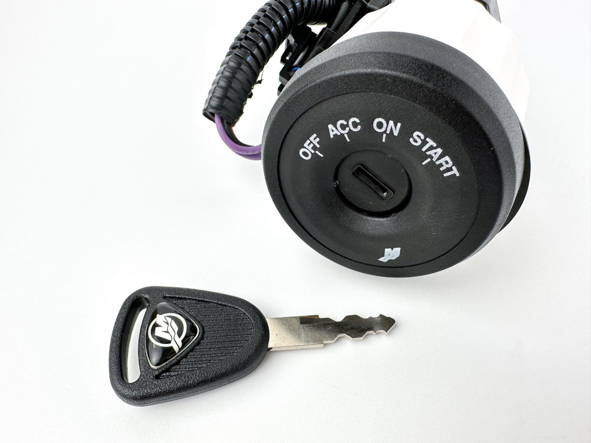 Mercury Outboard Verado Single Key Switch w/th Key