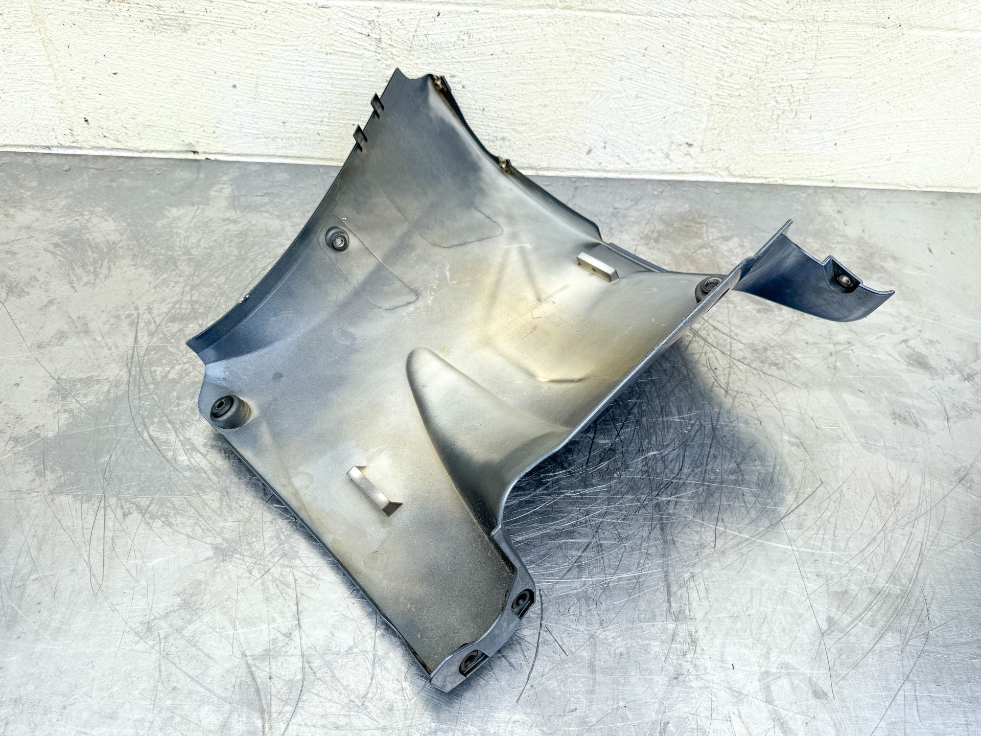 2013 Yamaha 250 HP 4 Stroke Outboard Lower Apron Cover 6CB-42741-00-8D OEM