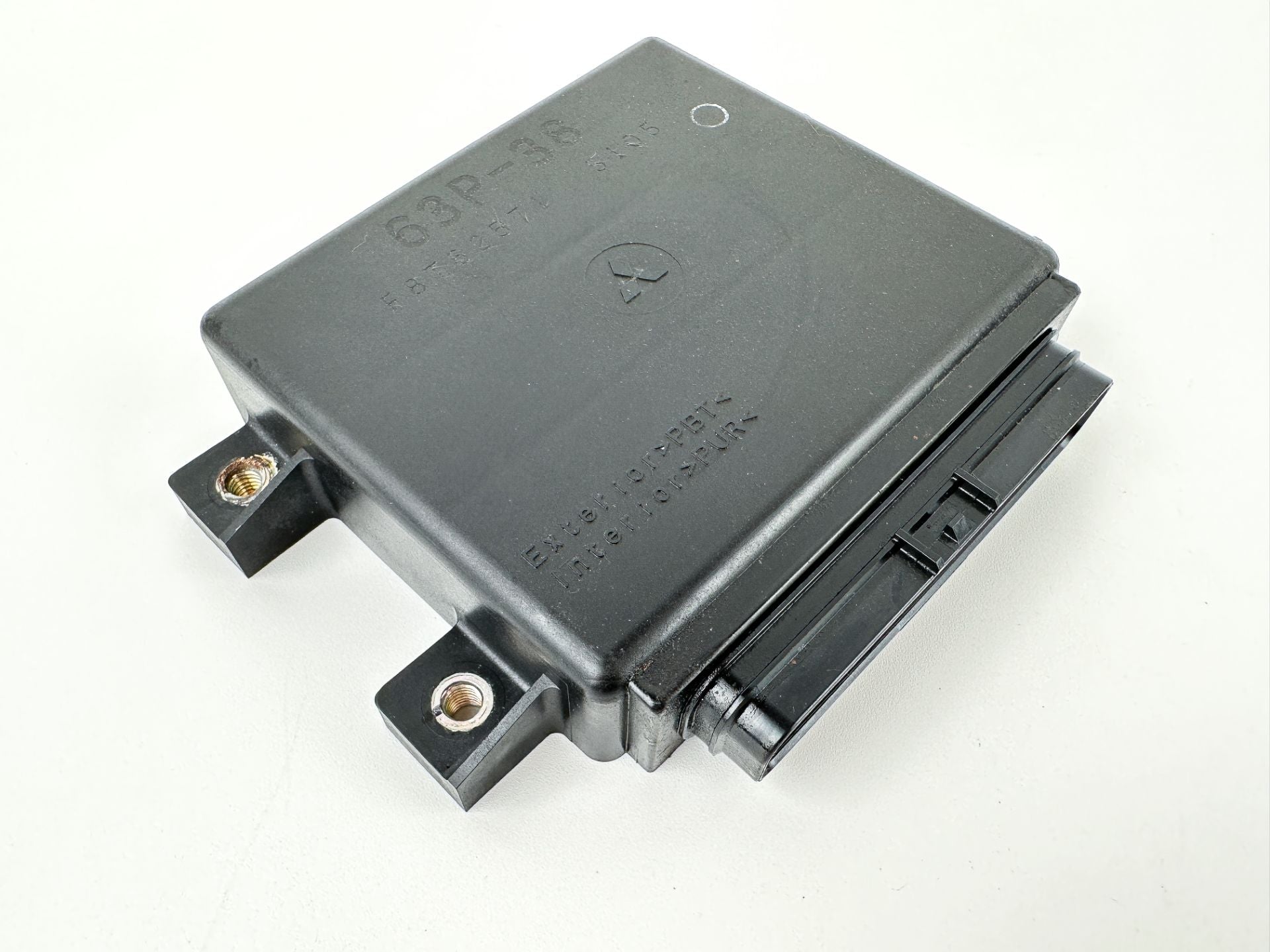 2015 Yamaha 150 HP 4 Stroke Outboard ECU Engine Control Unit 63P-8591A-38-00 OEM
