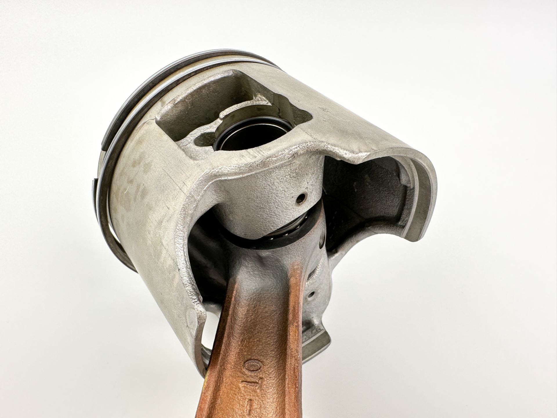 2000 Yamaha 115 HP 2 Stroke Outboard Piston W/ Connecting Rod 6R5-11650-10-00 OEM