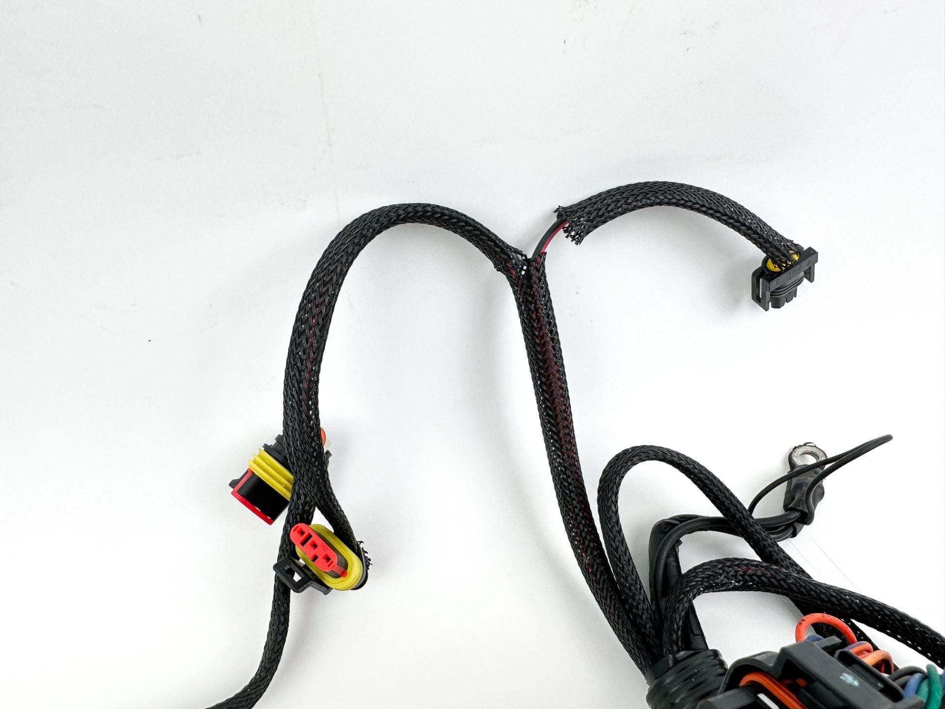 2008 Evinrude 250 HP 2 Stroke Etec Engine Wire Harness 0586991 OEM