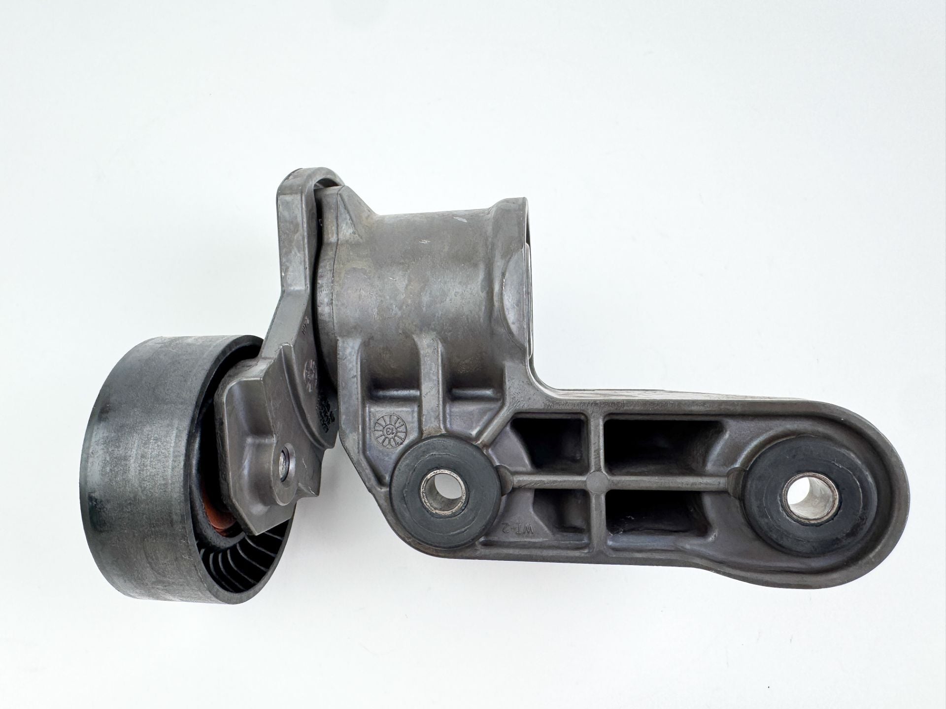 2014 Mercury 300 HP 4 Stroke Outboard Belt Tensioner 885349T05 OEM