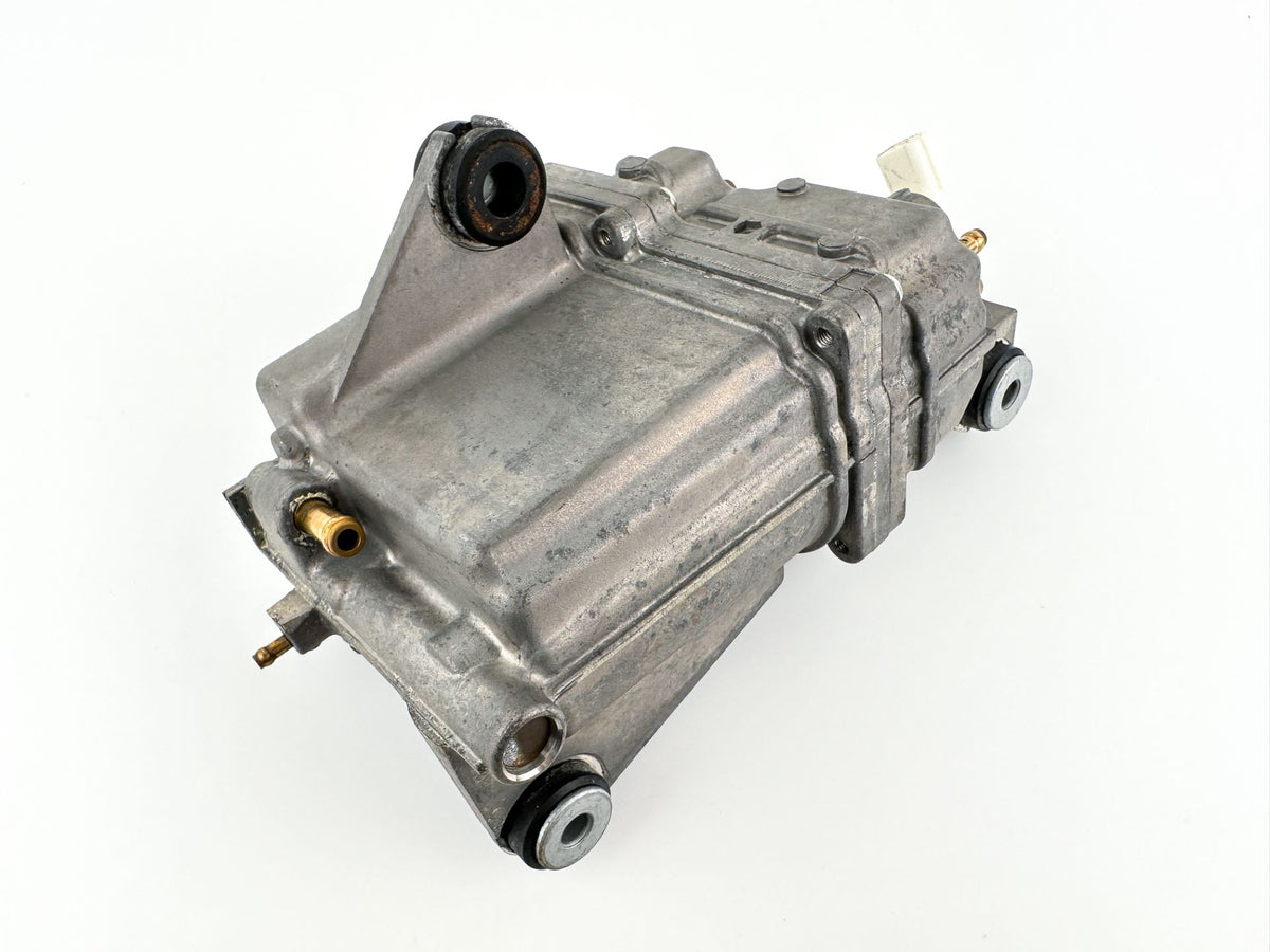 2017 Suzuki 200 HP 4 Stroke Outboard Vapor Separator Tank VST 15600-96J30 OEM