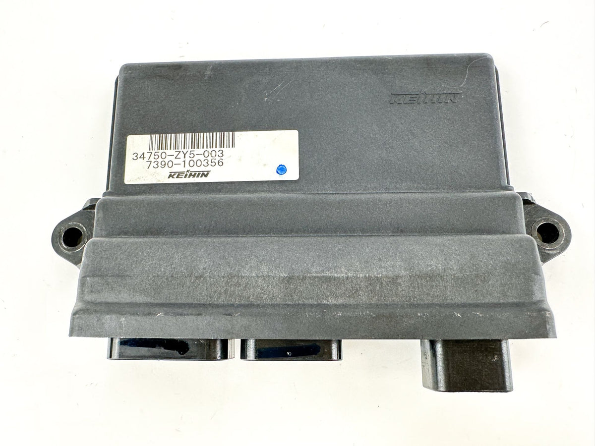 2004 Honda 135 HP 4 Stroke Outboard Engine Control Unit ECU 34750-ZY5-013 OEM