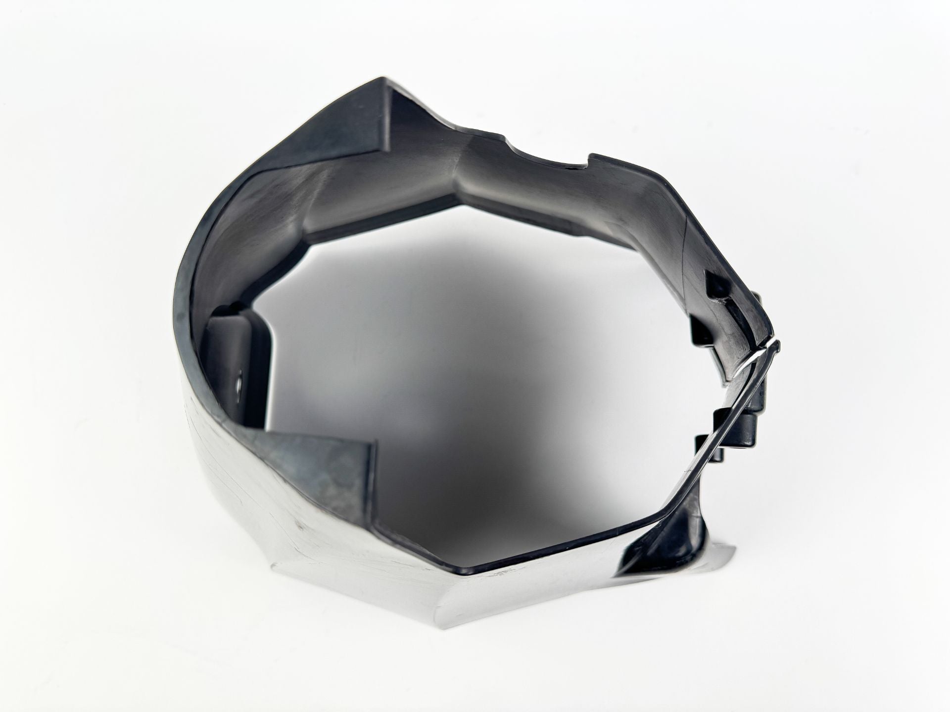 2006 Mercury 25 HP 4 Stroke Outboard Lower Apron Cover 896116T OEM