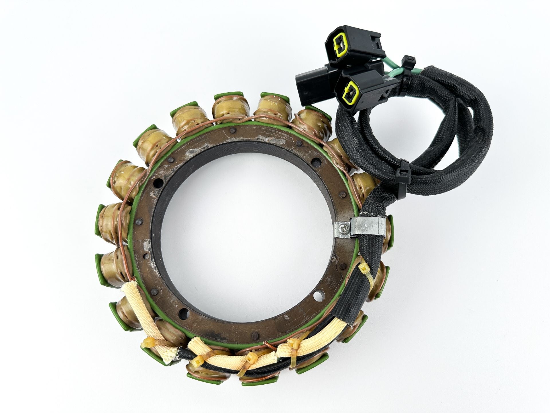2009 Yamaha 225 HP 2 Stroke Outboard Stator Assembly 60V-81410-02-00 Tested Fresh Water 74 Hours