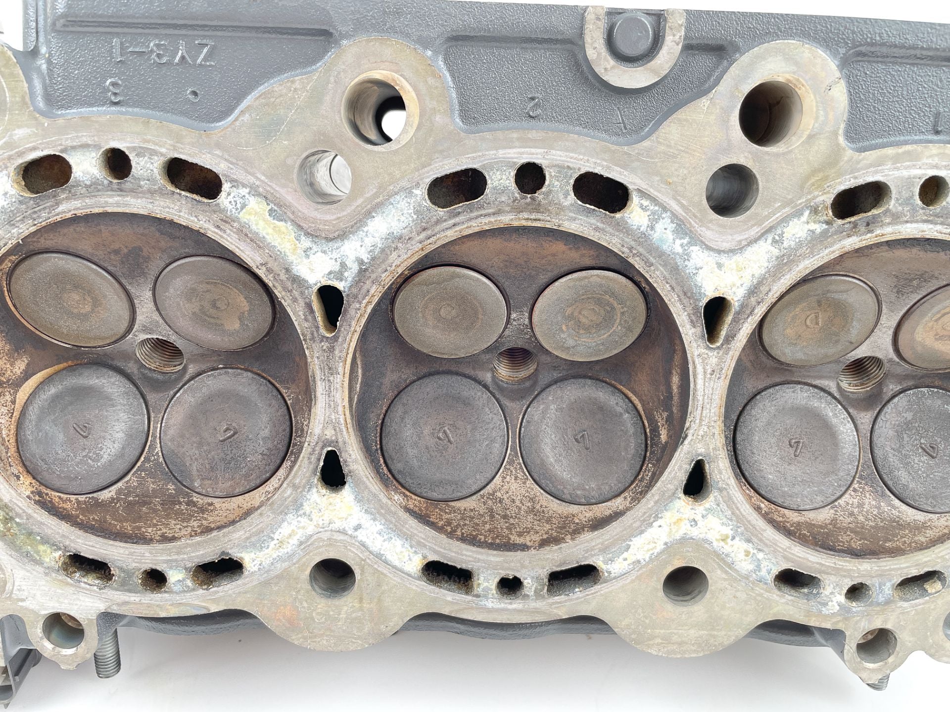 2003 Honda 200 HP 4 Stroke Outboard Port Cylinder Head 12210-ZY3-010ZA OEM