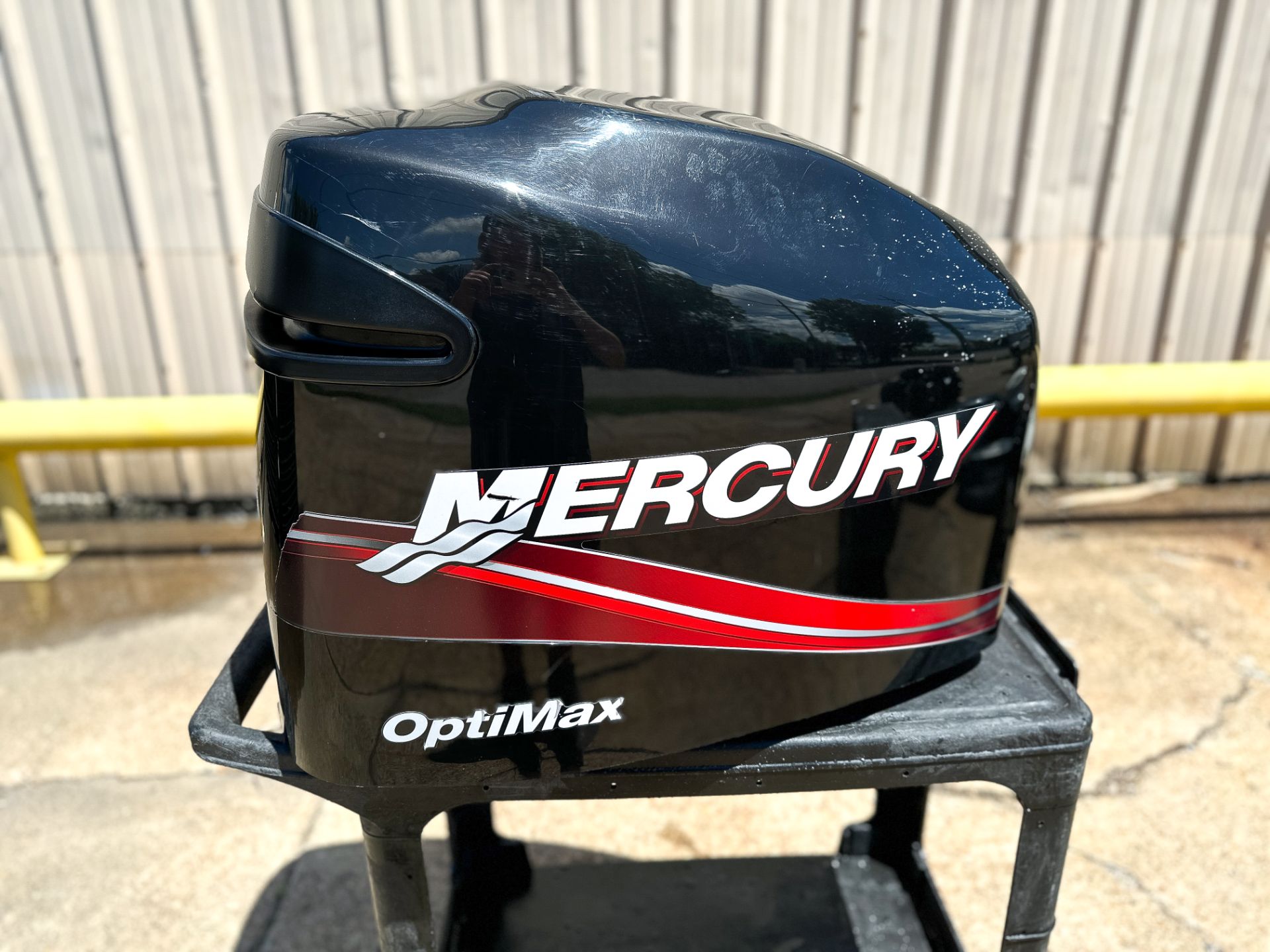 2005 Mercury 225 HP 2 Stroke Outboard Top Cowling 881288T1 OEM