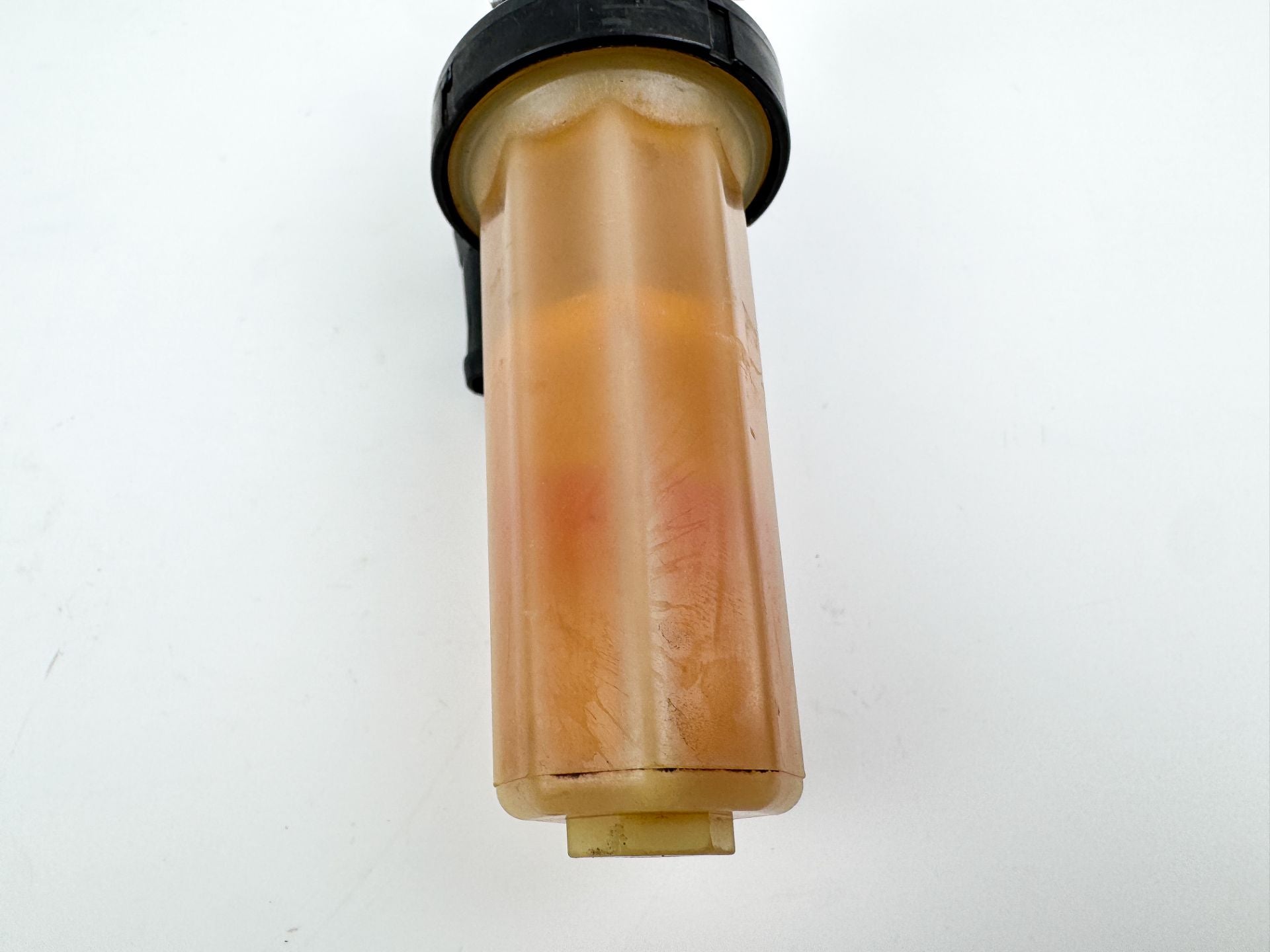 2003 Yamaha 115 HP 4 Stroke Outboard Fuel Filter Assembly 68V-24560-01-00 OEM