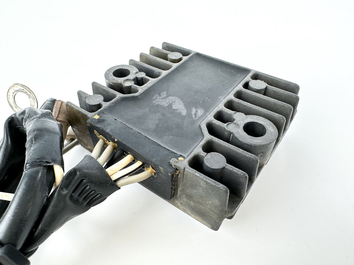 1997-2006 Honda 40 50 HP 4 Stroke Outboard Rectifier Assembly 31600-ZV5-003