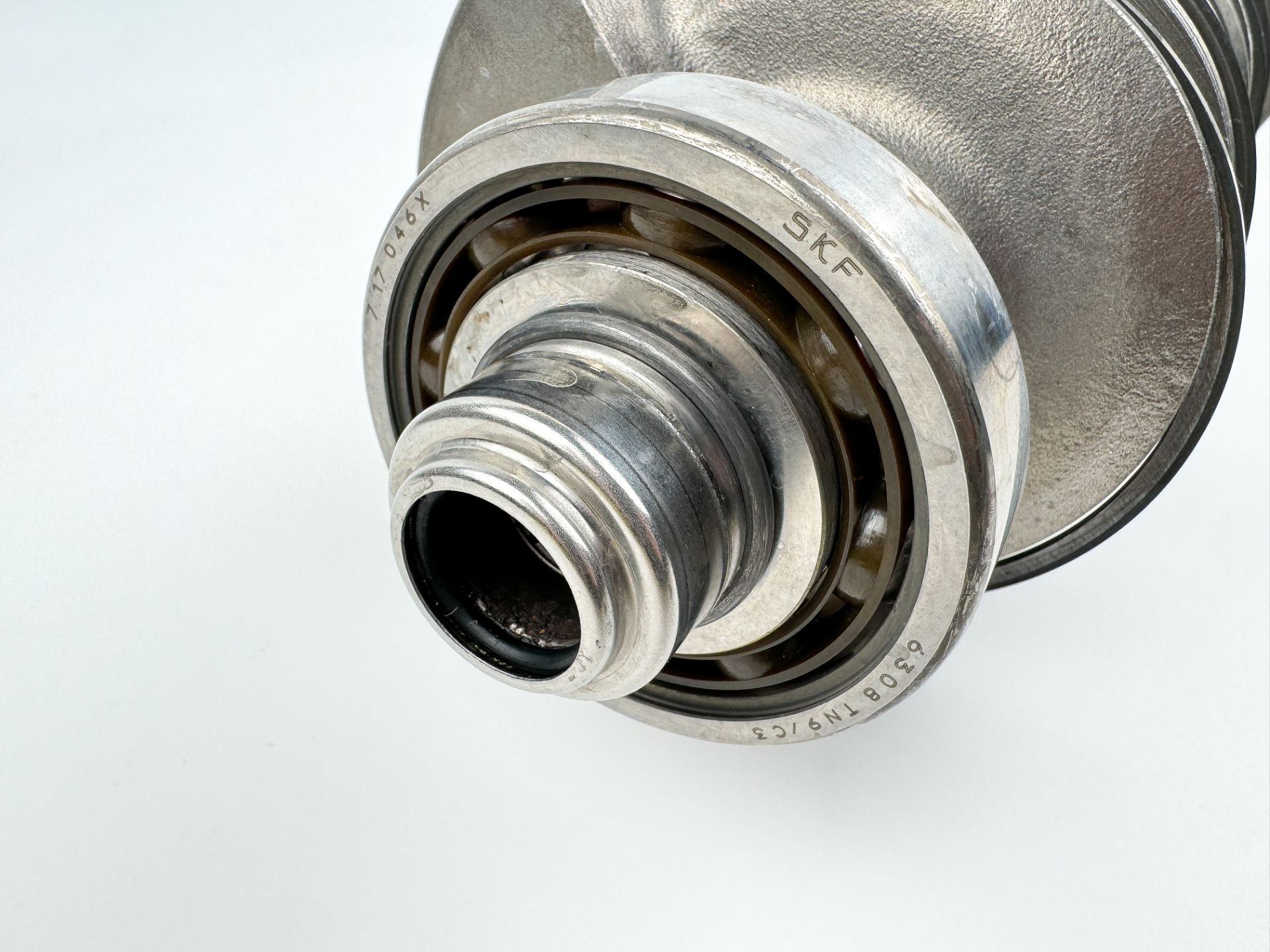 2000 Mercury 200 HP 2 Stroke Outboard Crankshaft 9784T8 OEM