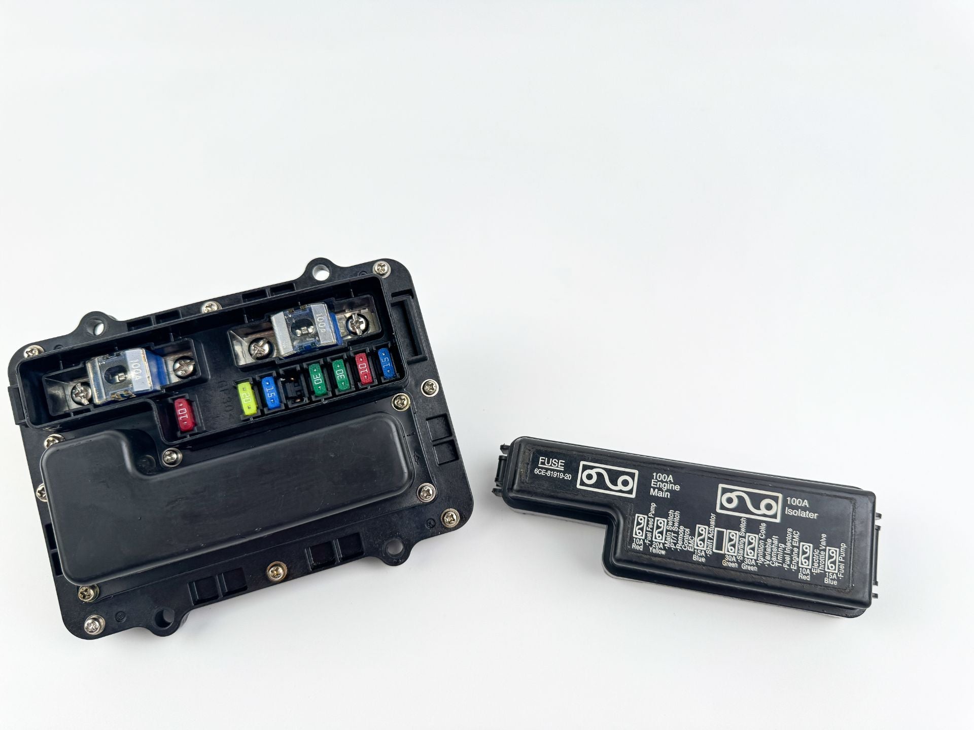 2012 Yamaha 300 HP 4 Stroke Outboard Fuse Box 6CE-82170-00-00 OEM