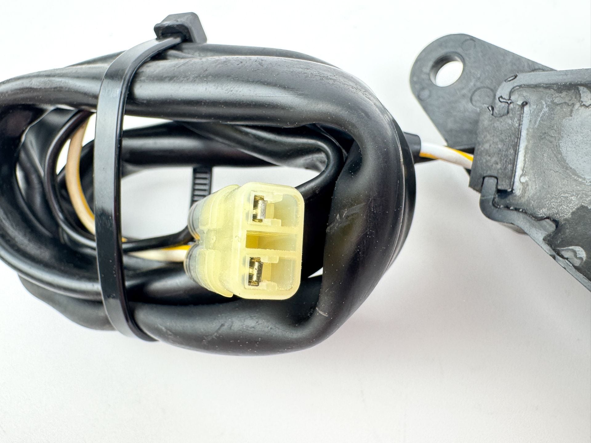 2007 Suzuki 250 HP 4 Stroke Outboard Trim Sender Unit Sensor 34801-99E05 OEM