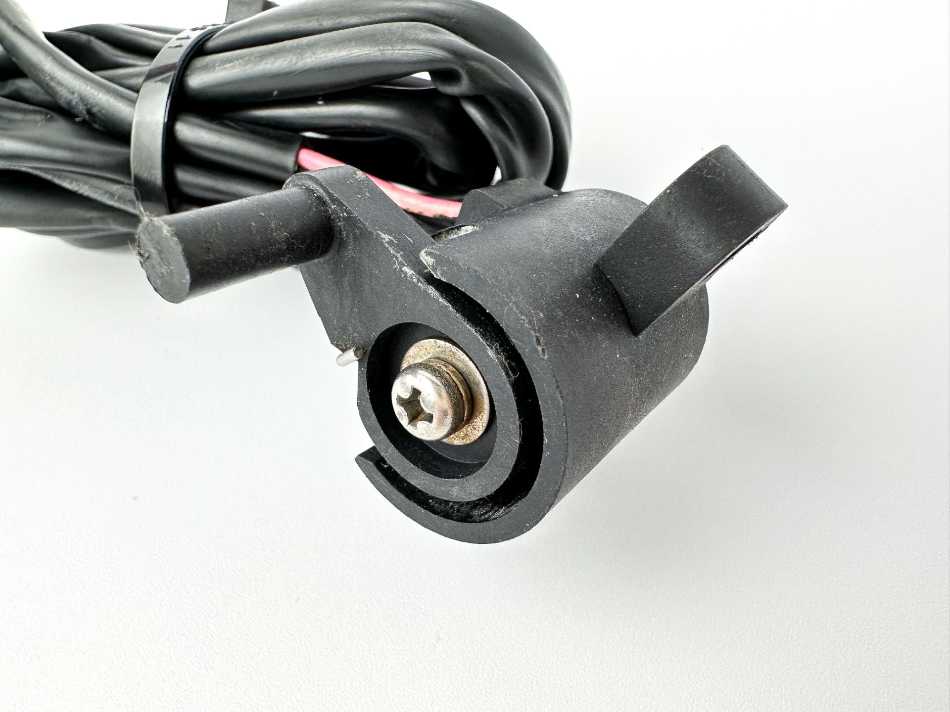 Yamaha Outboard Trim Sender Sending Unit Sensor 64E-83672-02-00