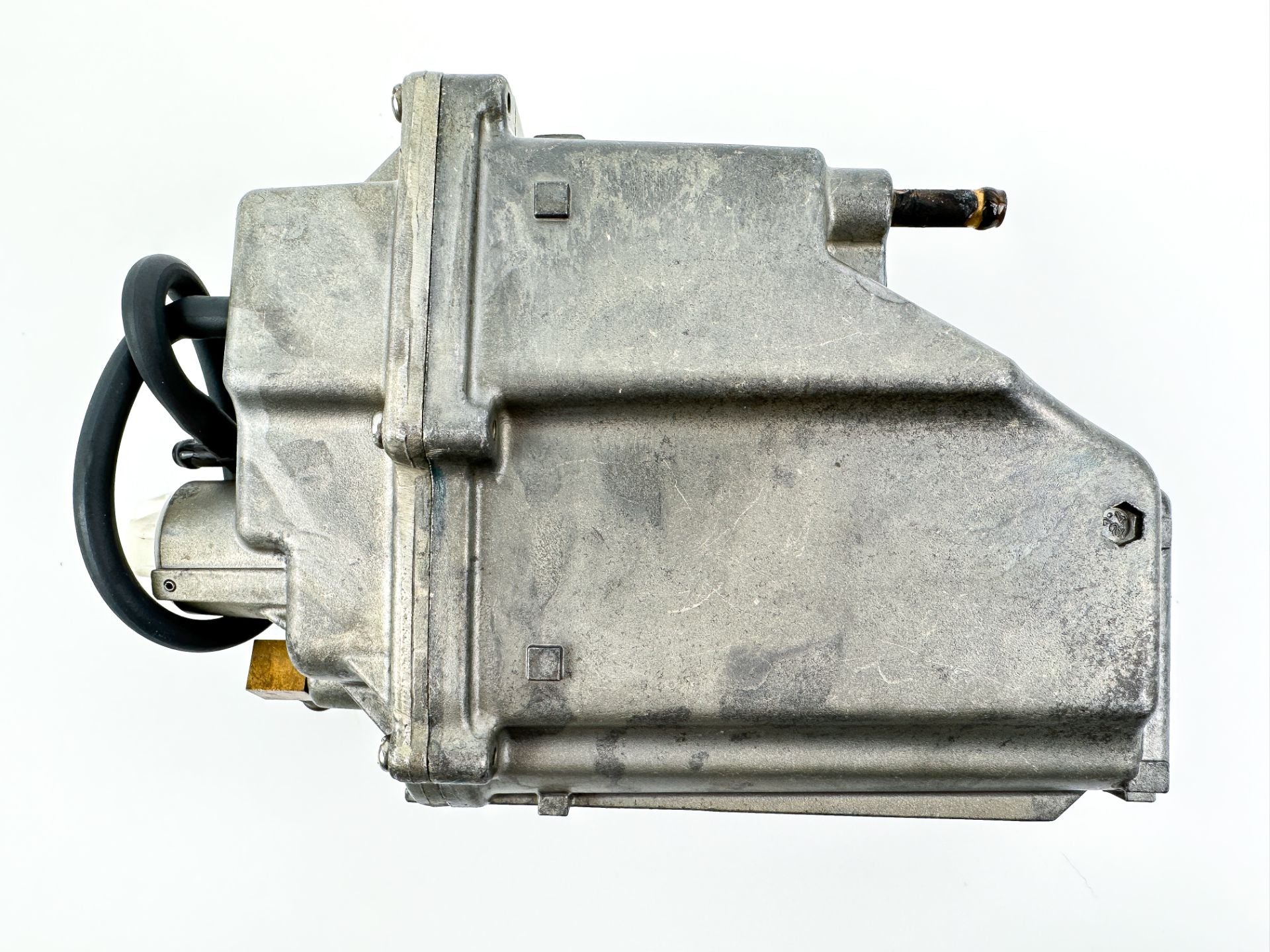 2003 Yamaha 115 HP 4 Stroke Outboard VST Float Chamber Assembly Cleaned & Tested