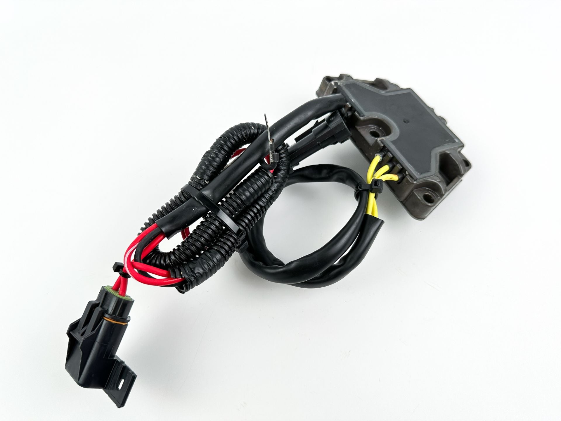 2021 Mercury 115 HP 4 Stroke Outboard Rectifier & Regulator 8M0088351 OEM