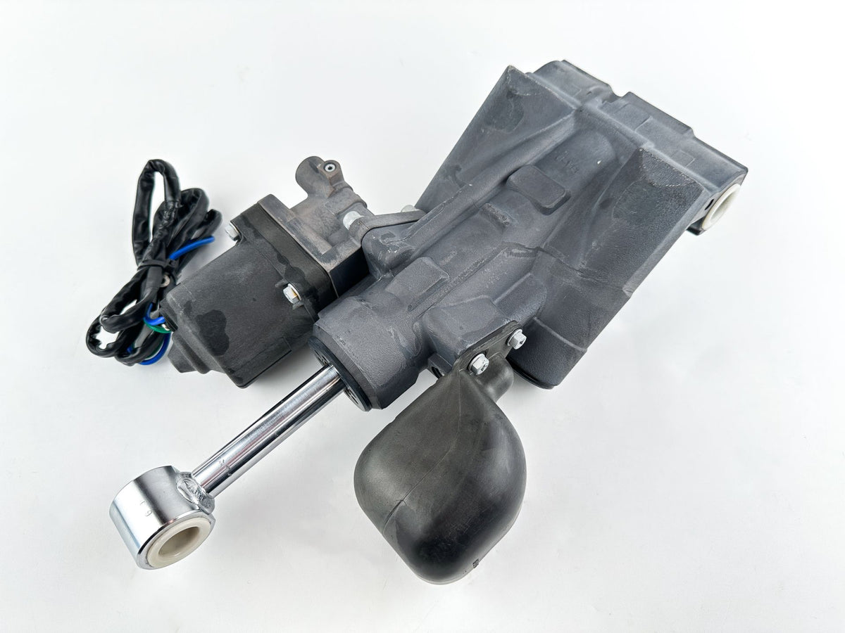 2014 Yamaha 200 HP 4 Stroke Outboard Power Trim Tilt Unit 63P-43800-06-00 OEM