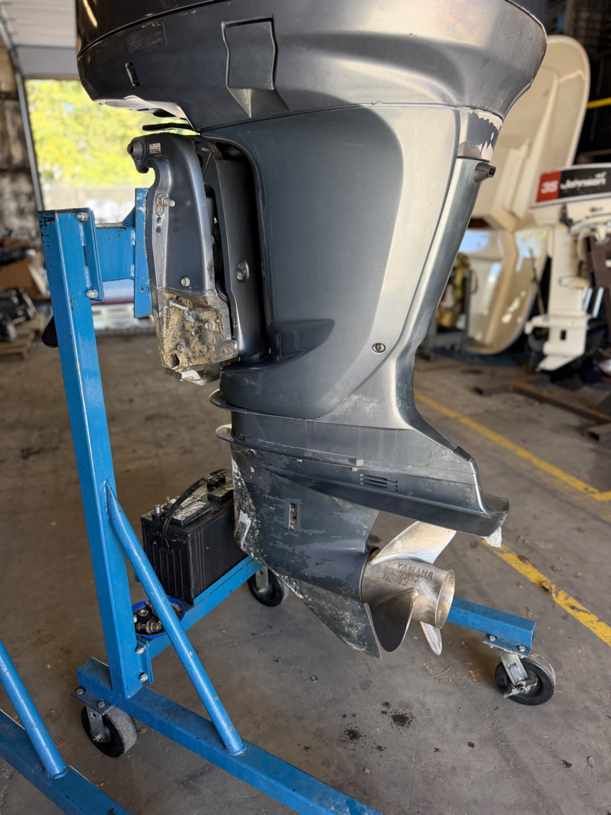 Twin 2007 Yamaha F250 250HP 4 Stroke Outboard Engines 25" - 205 Hours
