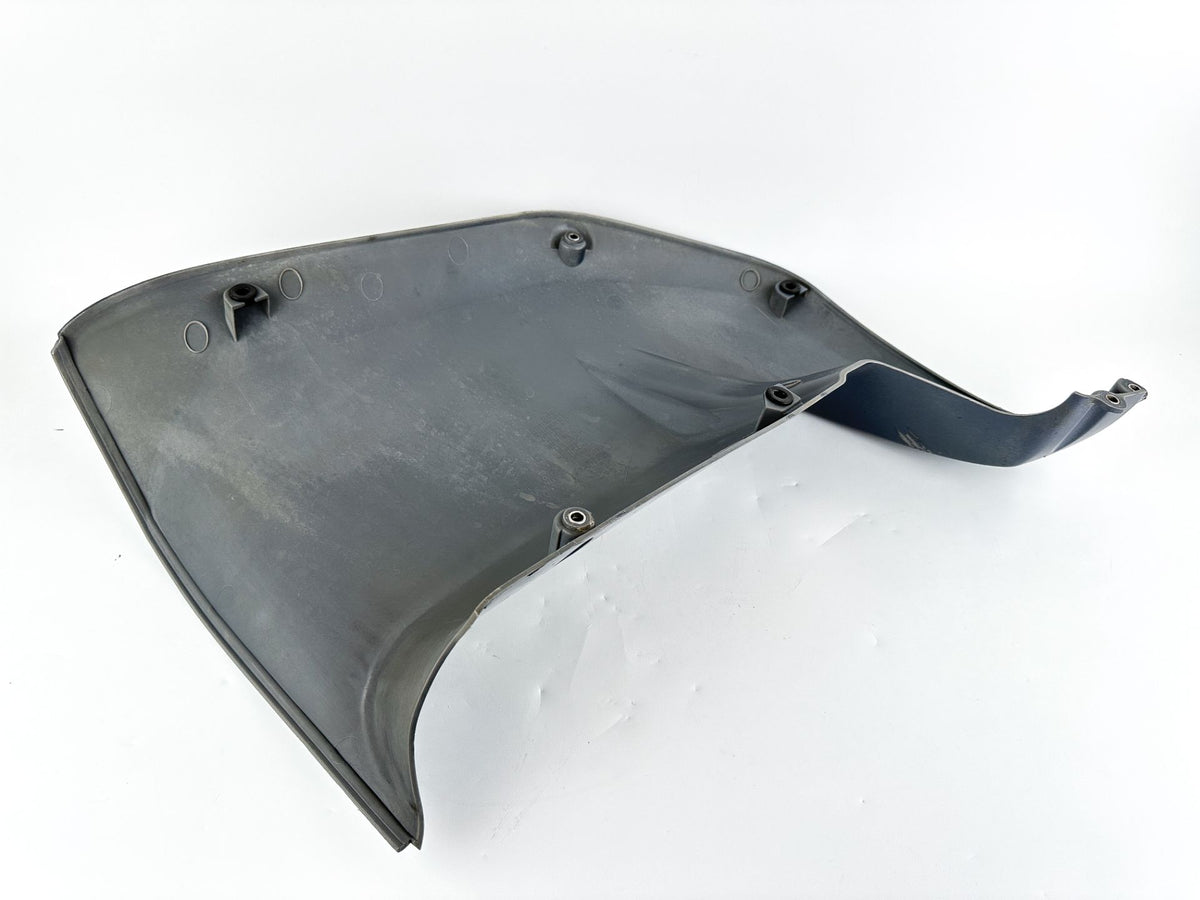 2003 Yamaha 225 HP 4 Stroke Outboard Lower Apron Cowling Starboard 69J-42771-00-8D OEM