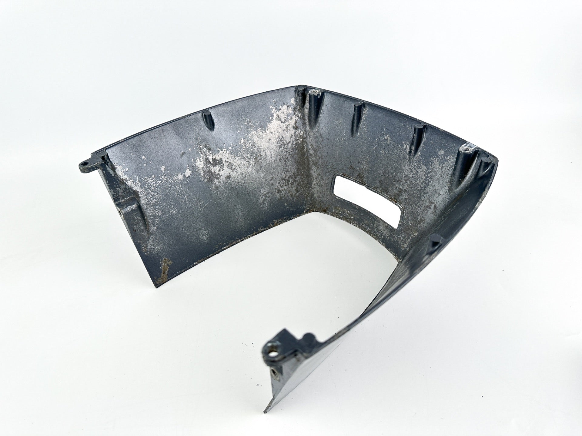 1999 Yamaha 250 HP 2 Stroke Outboard Lower Apron Cover 61A-42741-01-8D OEM