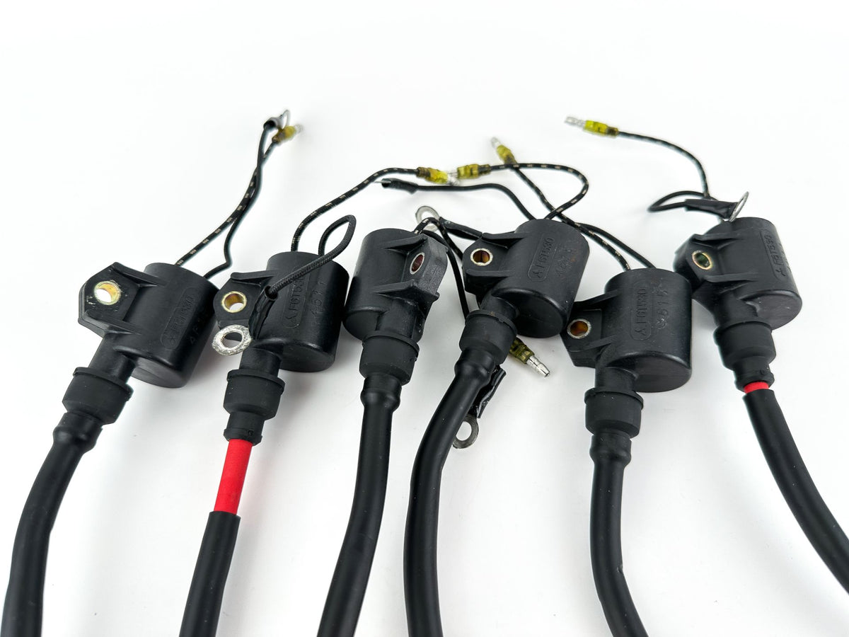 2005 Yamaha 200 HP 2 Stroke Outboard Ignition Coil Set 61A-85570-00-00 OEM