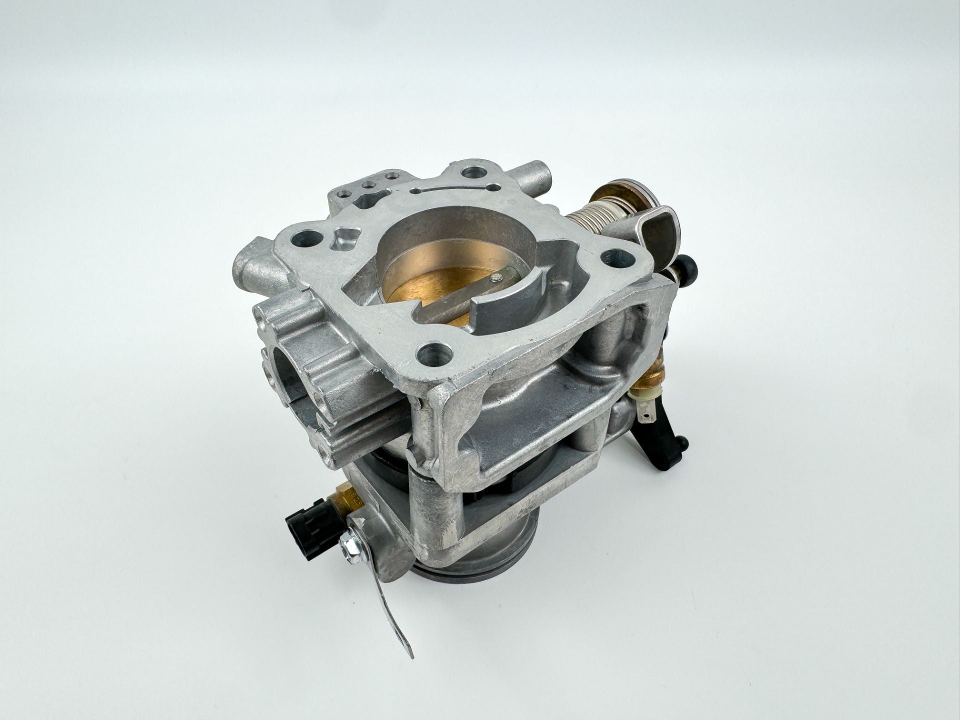 2005 Suzuki 60 HP 4 Stroke Outboard Throttle Body Assembly 13300-99E10 OEM