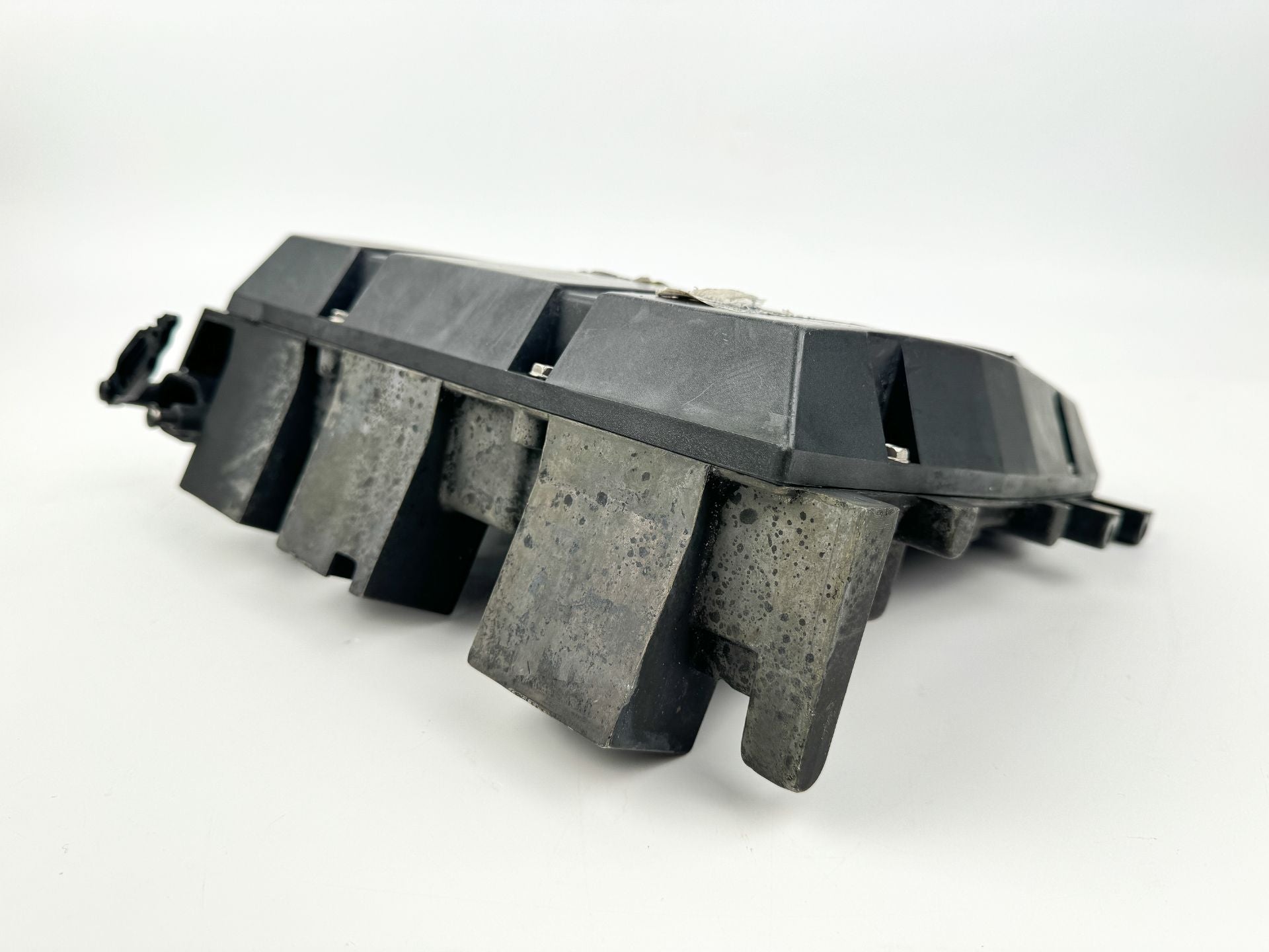 2001 Mercury 90 HP 2 Stroke Outboard Intake Air Attenuator Assembly 42969A3 OEM