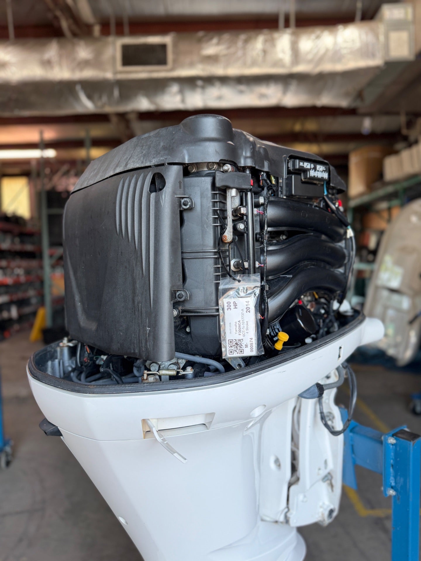 2014 Yamaha 300 HP 4 Stroke Outboard Engine Complete F300NCA OEM