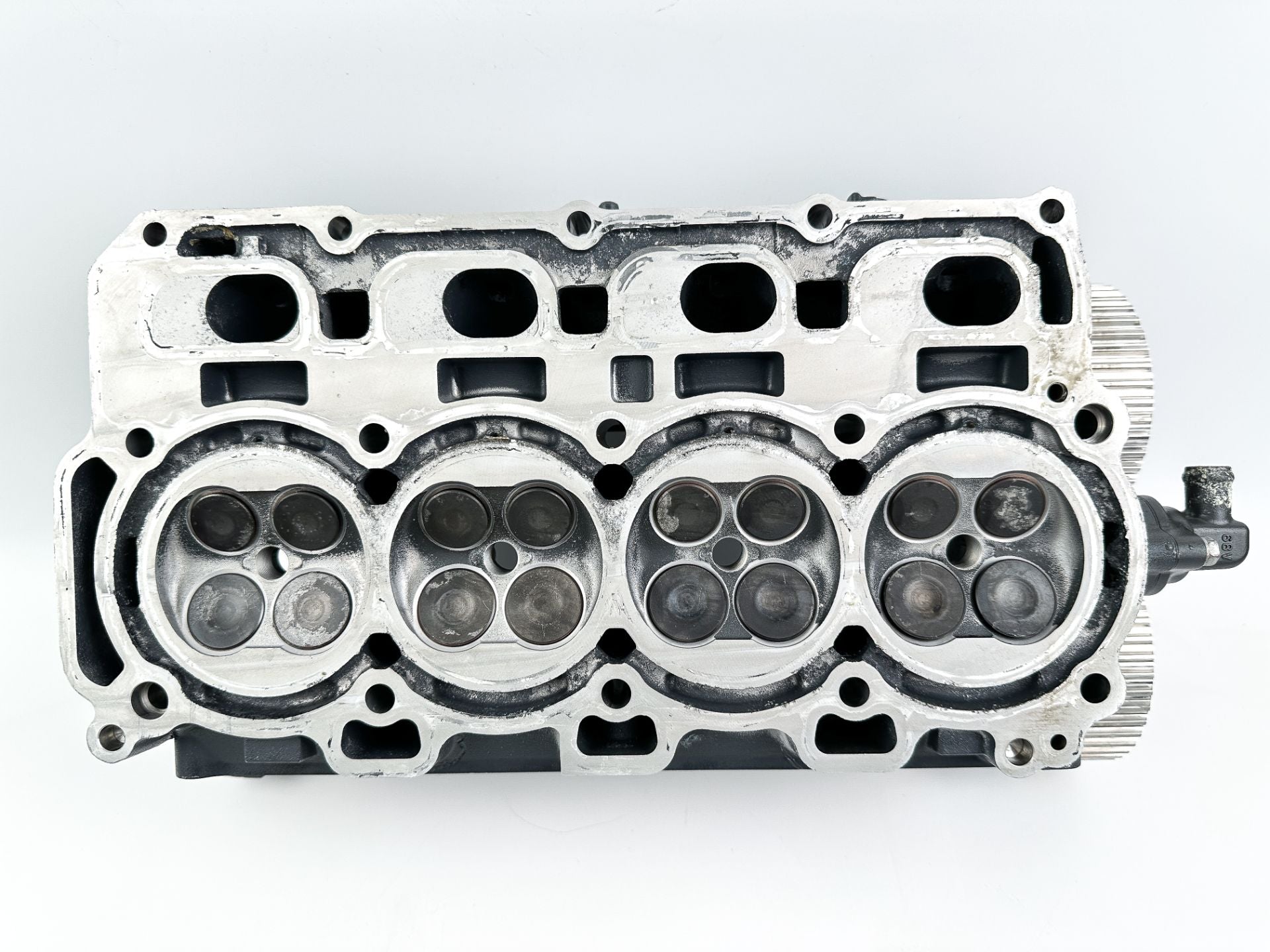 2011 - 2014 Yamaha 115 HP 4 Stroke Outboard Cylinder Head 68V-W009A-08-9S OEM