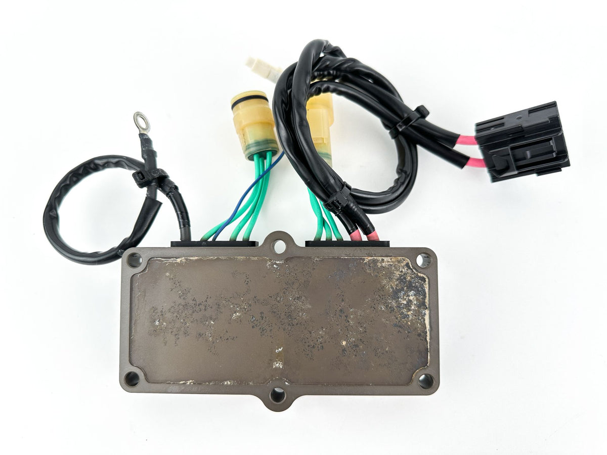 2014 Yamaha 200 HP 4 Stroke Outboard Rectifier & Regulator 6DA-81960-00-00 OEM