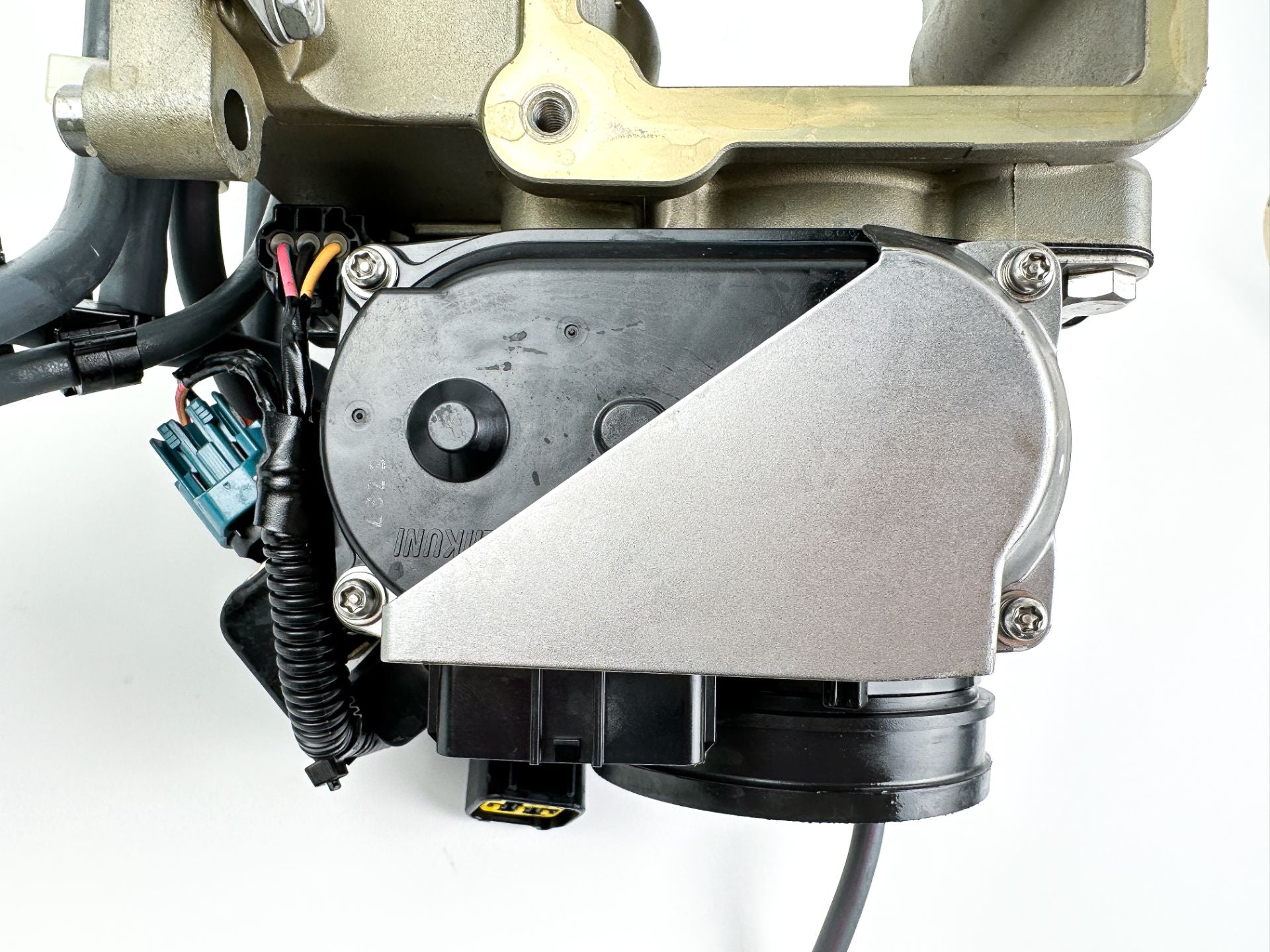 2008 Yamaha 250 HP 4 Stroke Outboard Throttle Body Assembly 6P2-13750-00-00 OEM