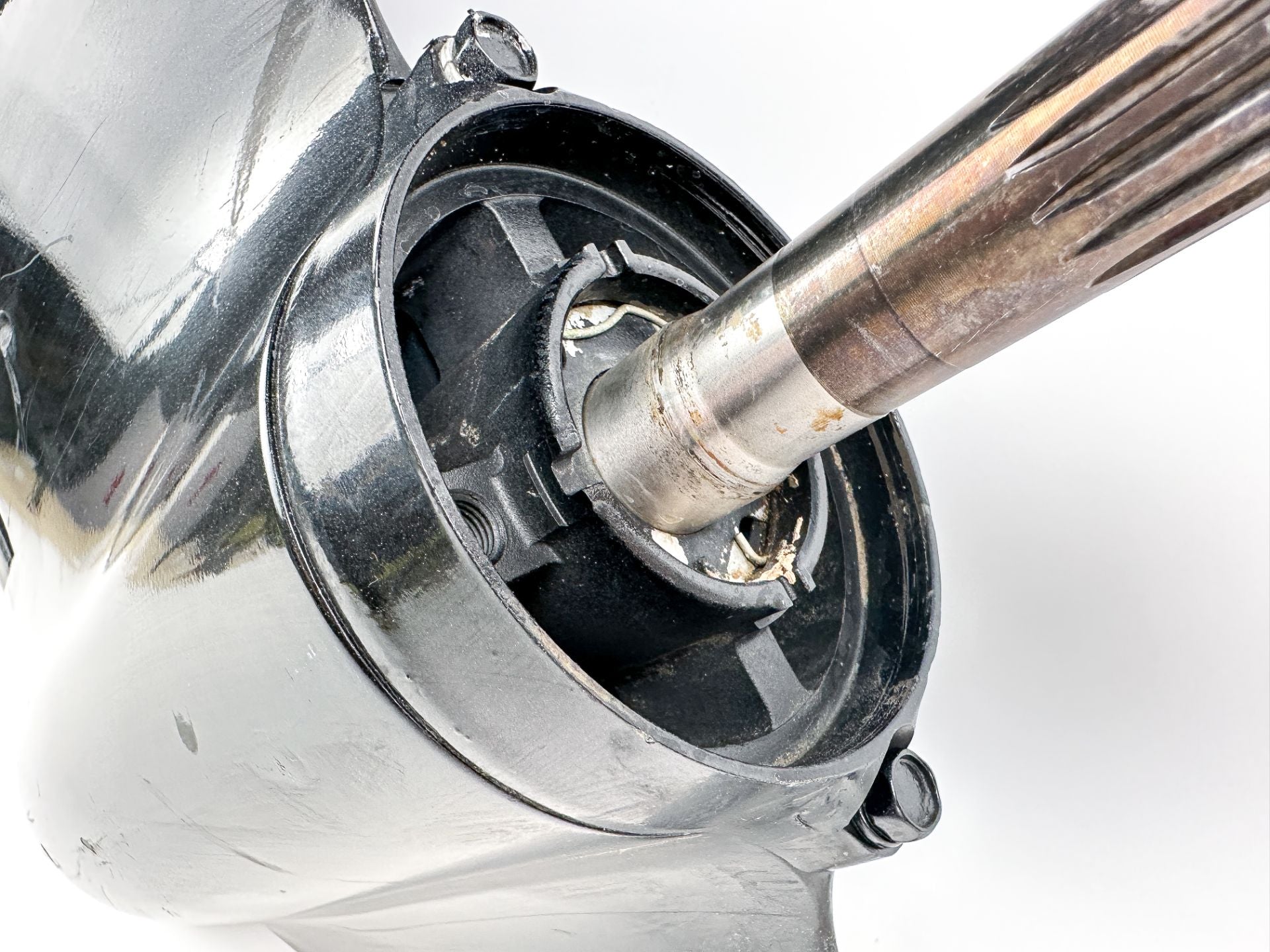 2001-18 Suzuki 115 140 HP 4 Stroke Outboard 20" Long Lower Unit Gear Case